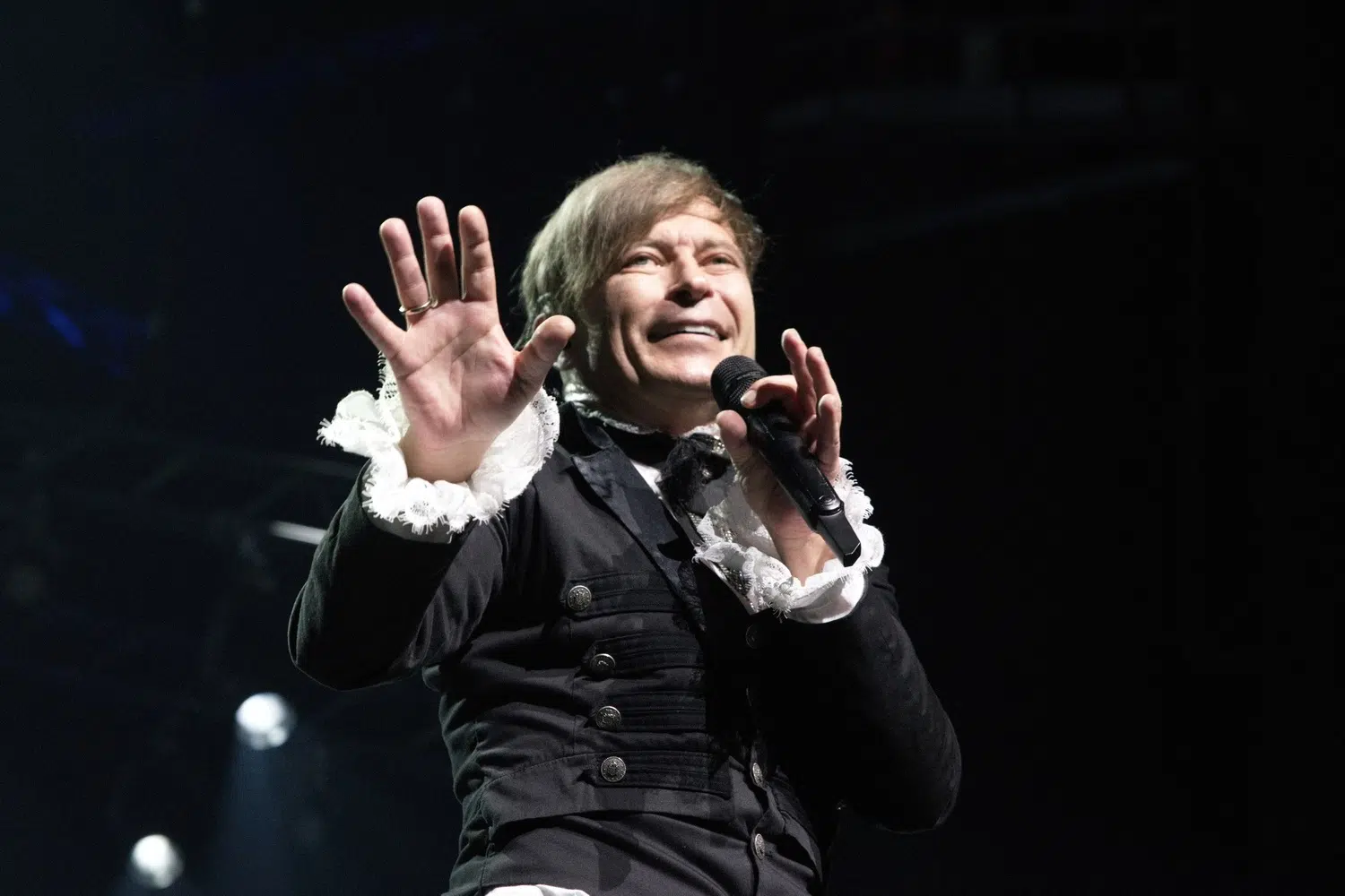 Bi-2_Frankfurt_01_11_25_0042 Bi-2_Frankfurt_01_11_25_0042