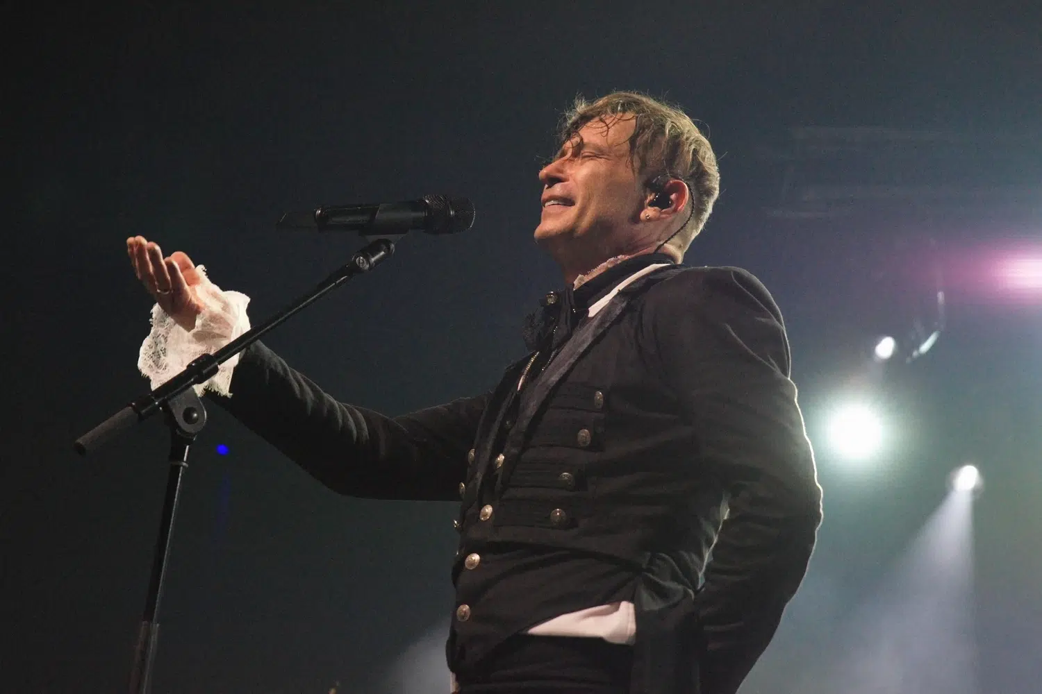 Bi-2_Frankfurt_01_11_25_0123 Bi-2_Frankfurt_01_11_25_0123