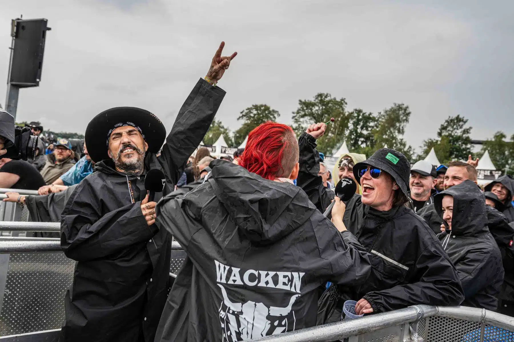 WOA_230802_0183_FANS_PS_WOA_Festival_GmbH WOA_230802_0183_FANS_PS_WOA_Festival_GmbH