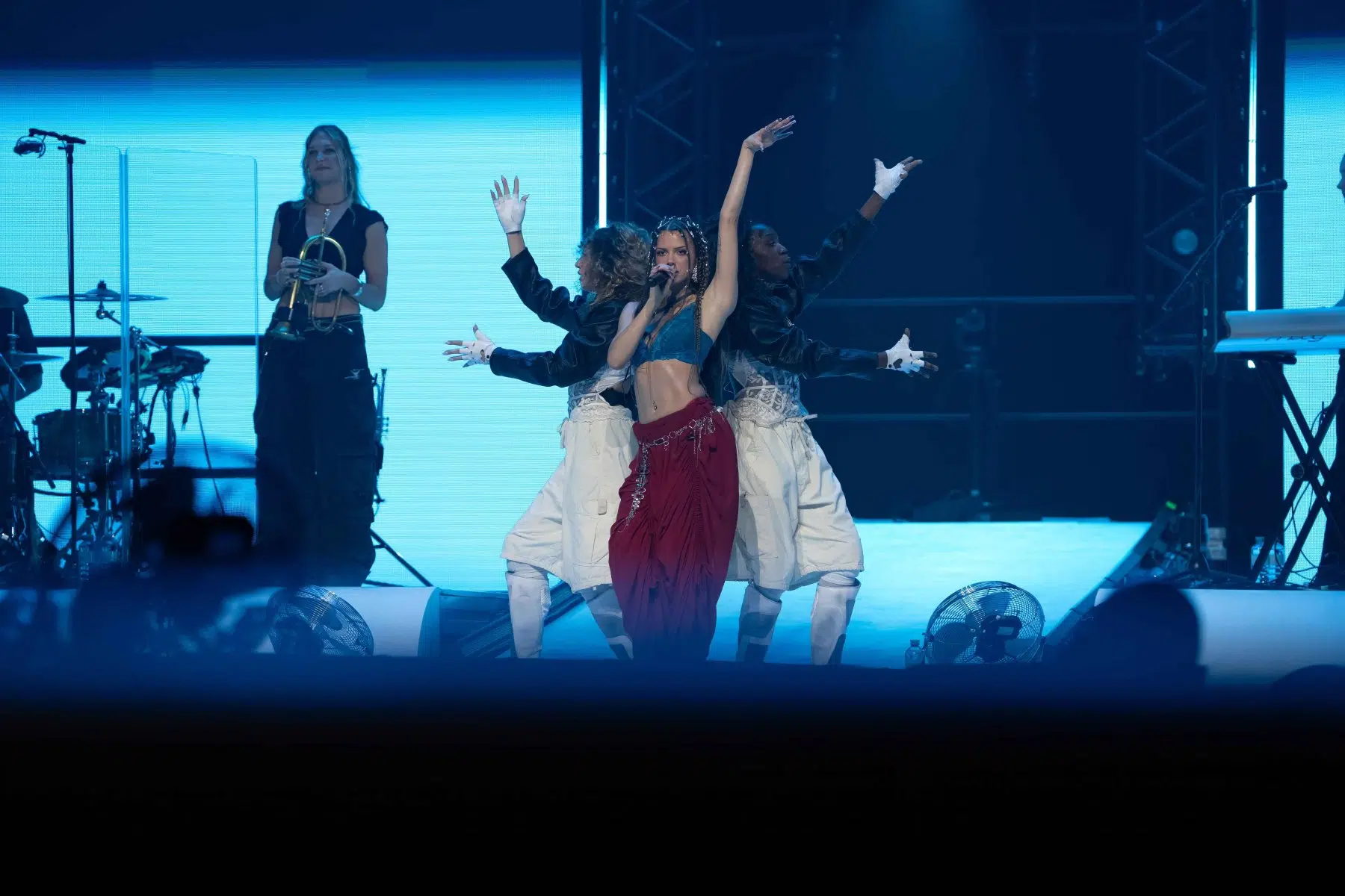 Nina Chuba mit ihrer Arena Tour 2025 in der Festhalle Frankfurt am 05.11.2025.
Foto © by Boris Korpak | bokopictures Nina Chuba mit ihrer Arena Tour 2025 in der Festhalle Frankfurt am 05.11.2025.
Foto © by Boris Korpak | bokopictures