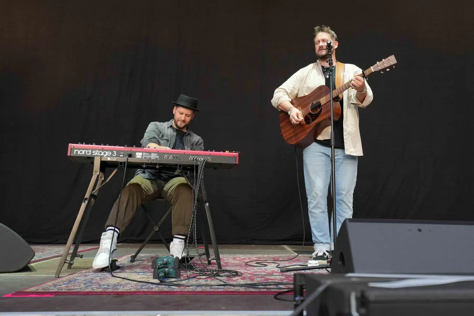 Florian Künstler (Support Max Giesinger) auf dem Sonderkonzert Jazz & Joy 2023 in Worms. Florian Künstler (Support Max Giesinger) auf dem Sonderkonzert Jazz & Joy 2023 in Worms.