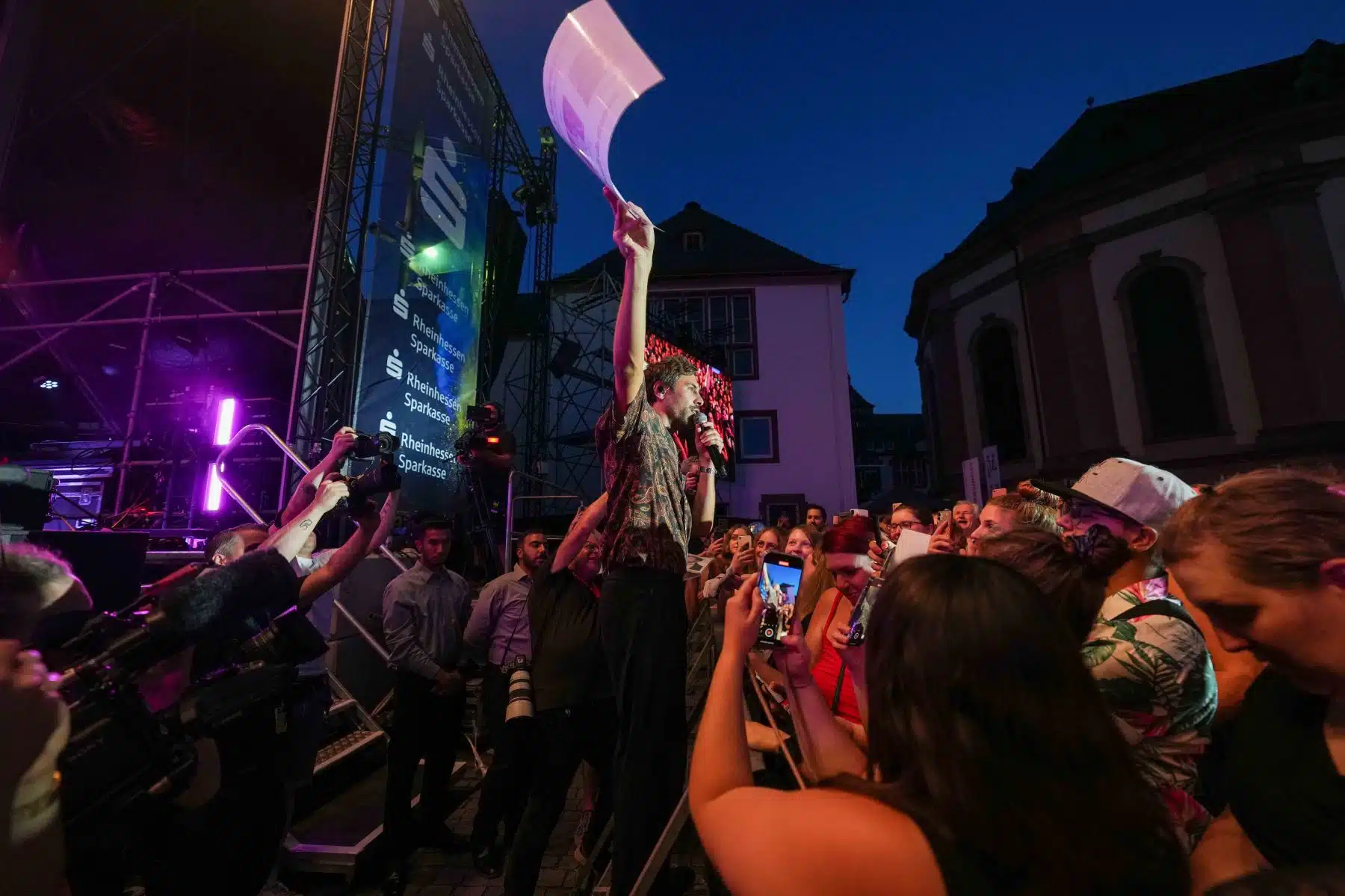 Max Giesinger Sonderkonzert beim Jazz & Joy 2023 in Worms. Max Giesinger Sonderkonzert beim Jazz & Joy 2023 in Worms.