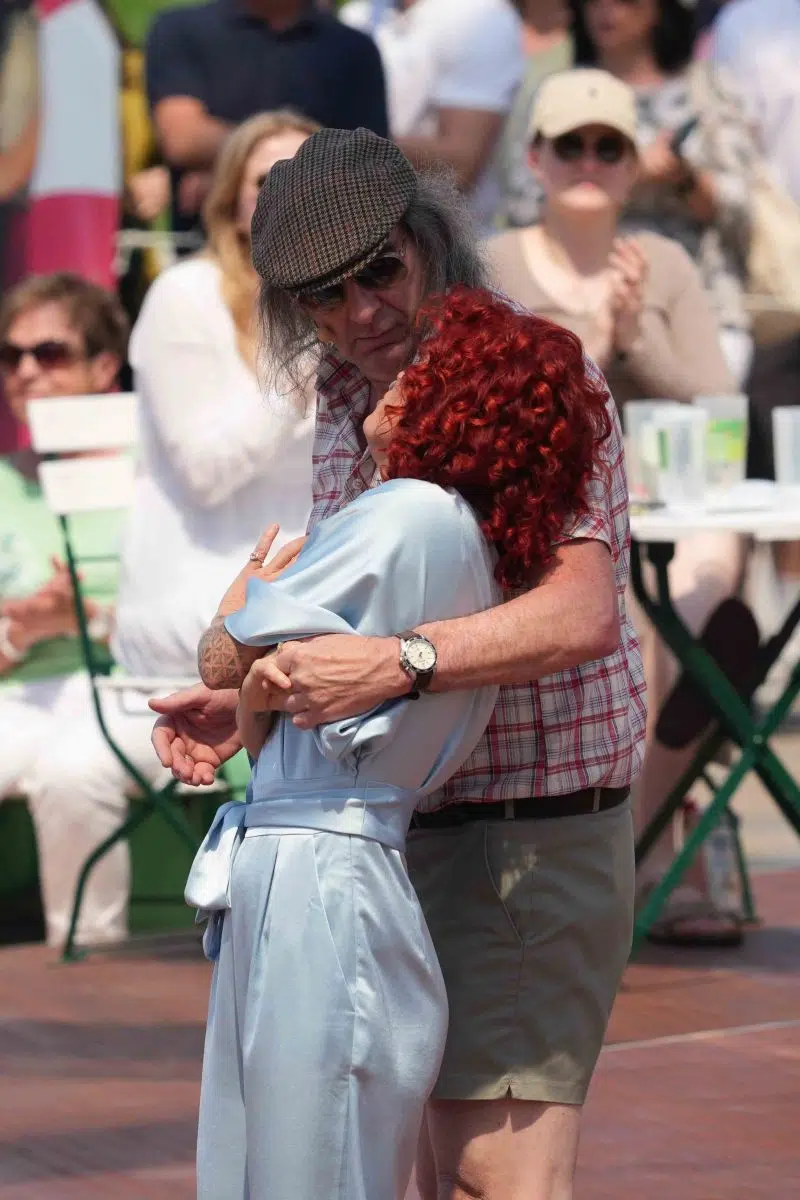 Sänger Guildo Horn & Sängerin Lucy Diakovska in der Unterhaltungsshow ZDF Fernsehgarten am 12.05.2024 in Mainz. Sänger Guildo Horn & Sängerin Lucy Diakovska in der Unterhaltungsshow ZDF Fernsehgarten am 12.05.2024 in Mainz.