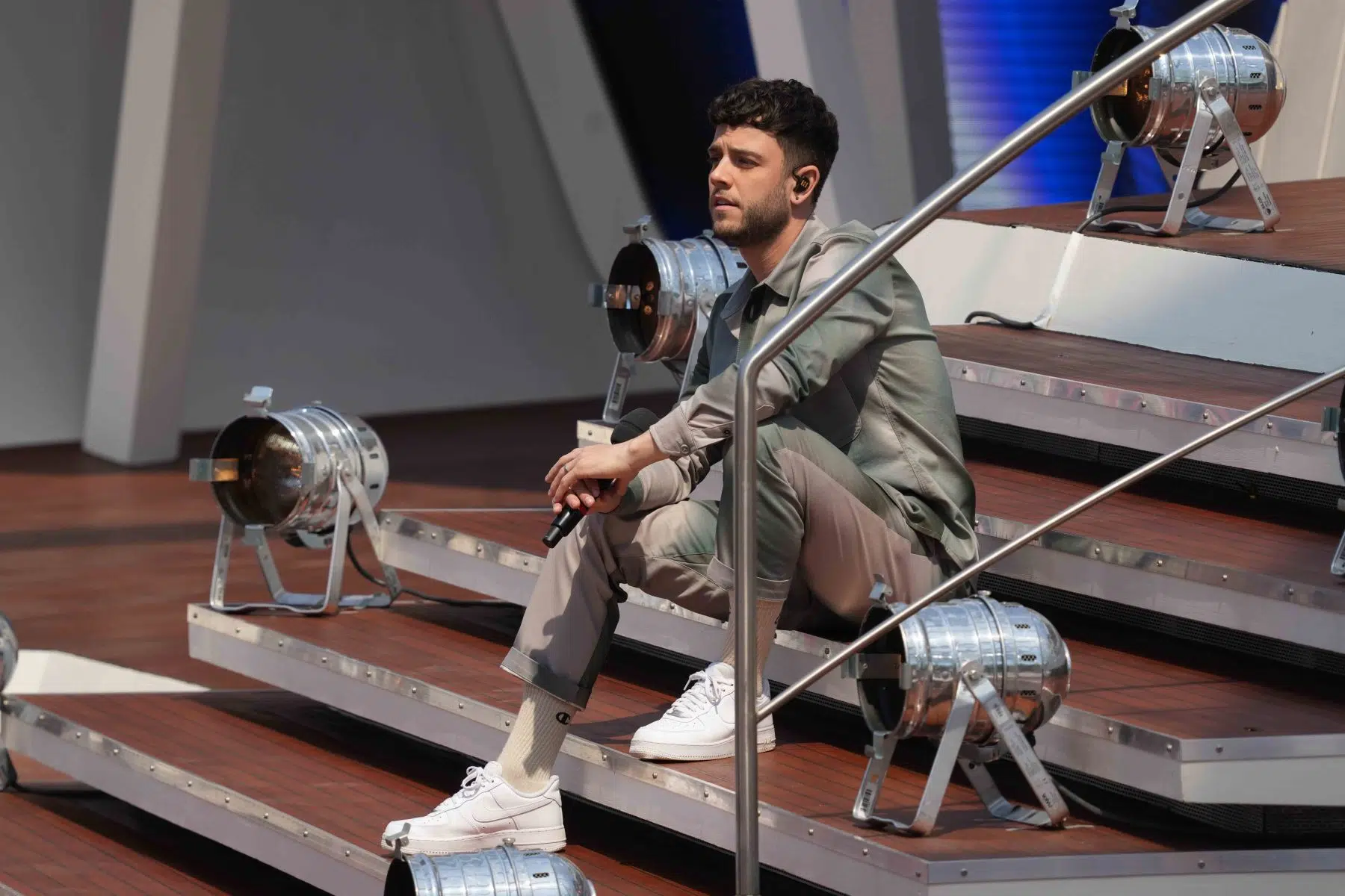 Sänger Luca Hänni in der Unterhaltungsshow ZDF Fernsehgarten am 12.05.2024 in Mainz. Sänger Luca Hänni in der Unterhaltungsshow ZDF Fernsehgarten am 12.05.2024 in Mainz.