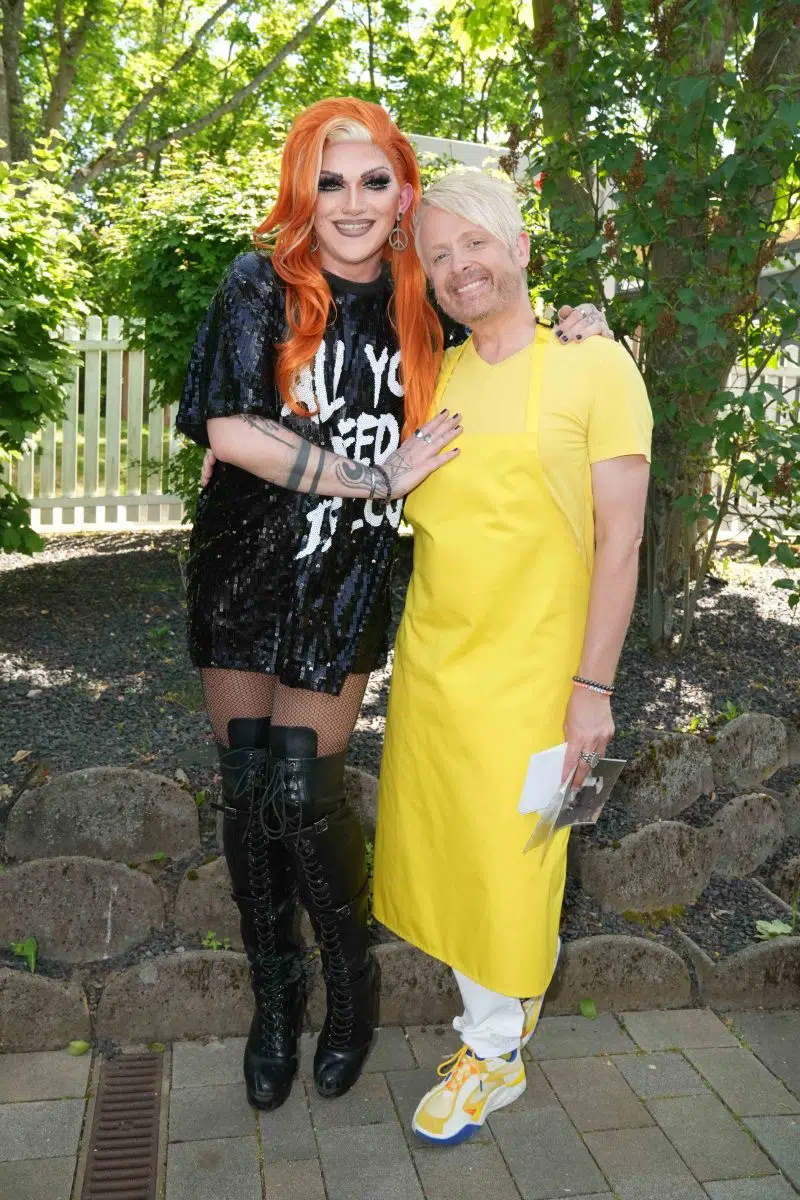 Sängerin Marcella Rockefeller & Sänger Ross Antony in der Unterhaltungsshow ZDF Fernsehgarten am 12.05.2024 in Mainz. Sängerin Marcella Rockefeller & Sänger Ross Antony in der Unterhaltungsshow ZDF Fernsehgarten am 12.05.2024 in Mainz.