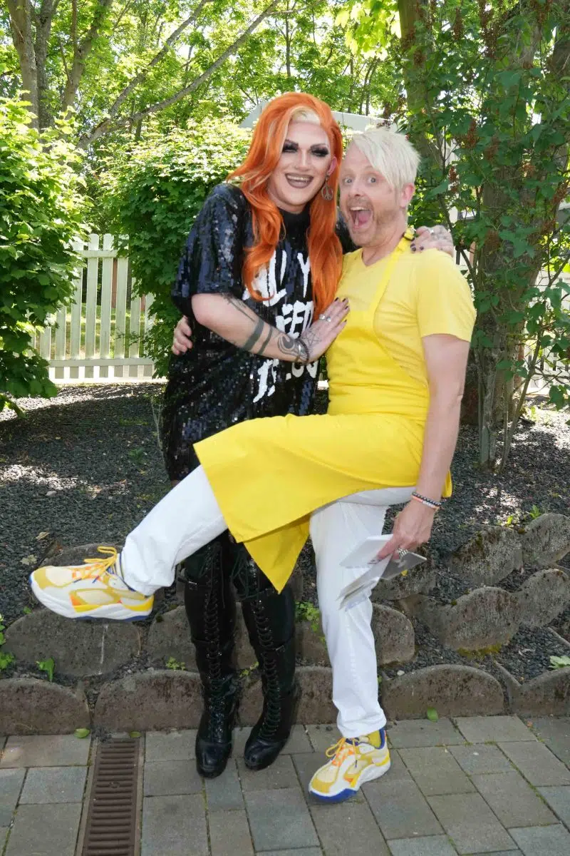 Sängerin Marcella Rockefeller & Sänger Ross Antony in der Unterhaltungsshow ZDF Fernsehgarten am 12.05.2024 in Mainz. Sängerin Marcella Rockefeller & Sänger Ross Antony in der Unterhaltungsshow ZDF Fernsehgarten am 12.05.2024 in Mainz.