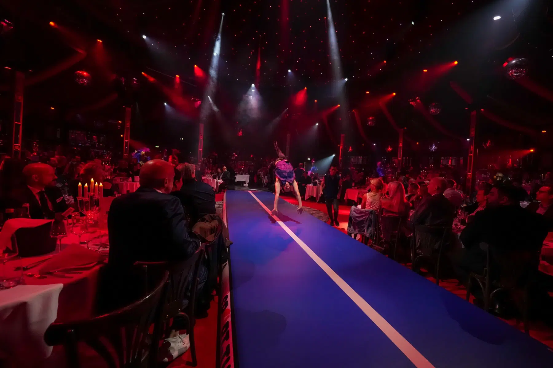 12.10.2023 Premiere der 25 Jahre Jubiläumsshow im Spiegelpalast des Radio Regenbogen Harald Wohlfahrt Palazzo 12.10.2023 Premiere der 25 Jahre Jubiläumsshow im Spiegelpalast des Radio Regenbogen Harald Wohlfahrt Palazzo