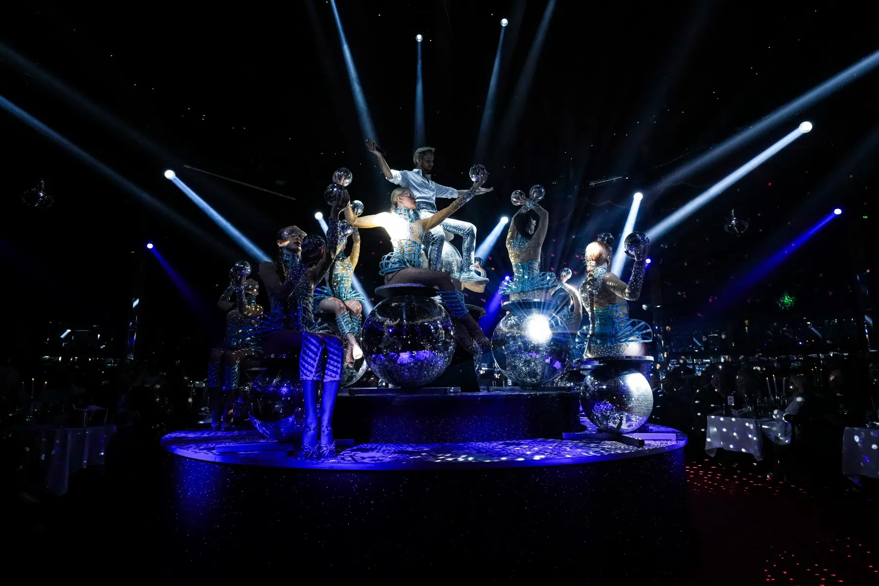 12.10.2023 Premiere der 25 Jahre Jubiläumsshow im Spiegelpalast des Radio Regenbogen Harald Wohlfahrt Palazzo 12.10.2023 Premiere der 25 Jahre Jubiläumsshow im Spiegelpalast des Radio Regenbogen Harald Wohlfahrt Palazzo