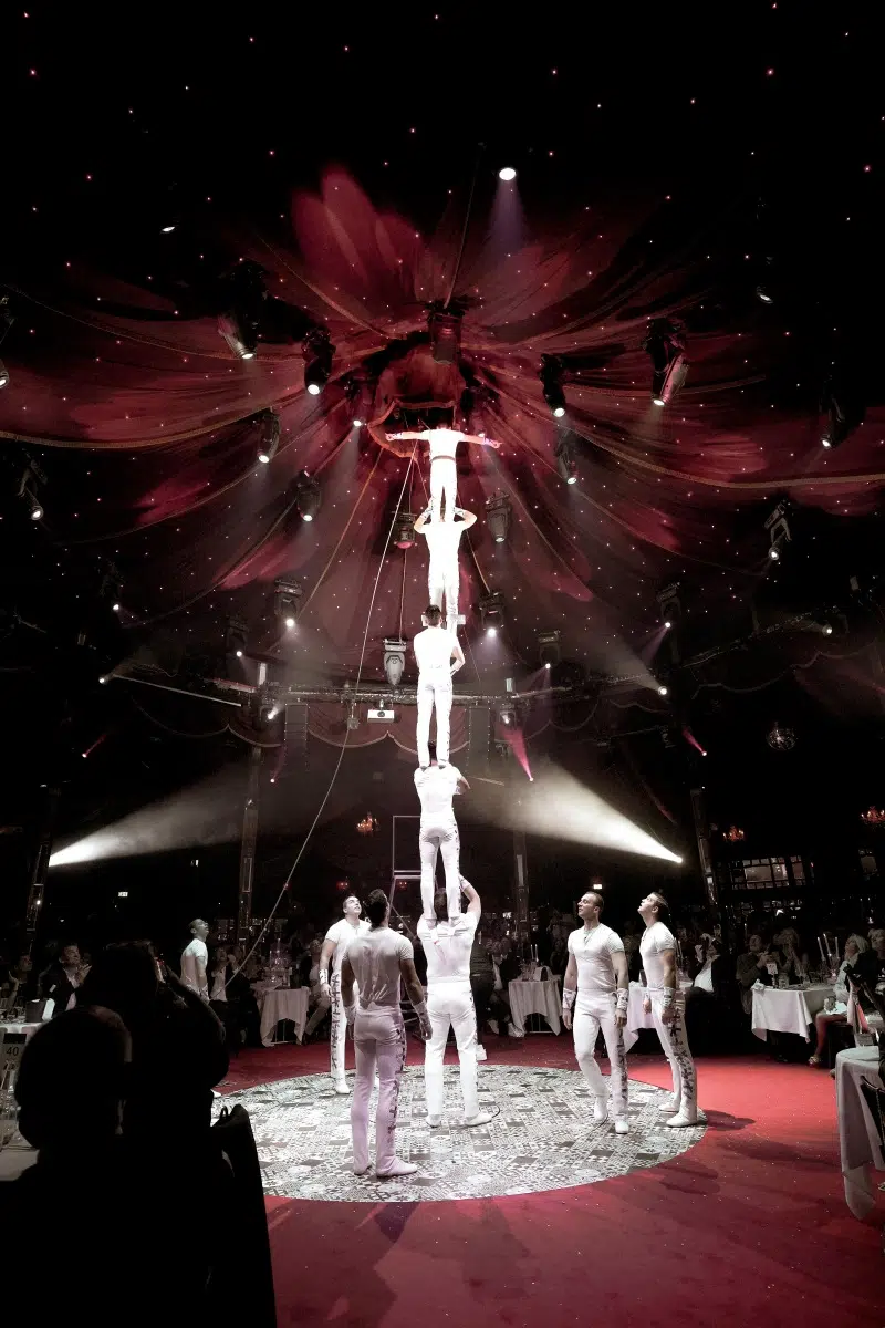 12.10.2023 Premiere der 25 Jahre Jubiläumsshow im Spiegelpalast des Radio Regenbogen Harald Wohlfahrt Palazzo 12.10.2023 Premiere der 25 Jahre Jubiläumsshow im Spiegelpalast des Radio Regenbogen Harald Wohlfahrt Palazzo