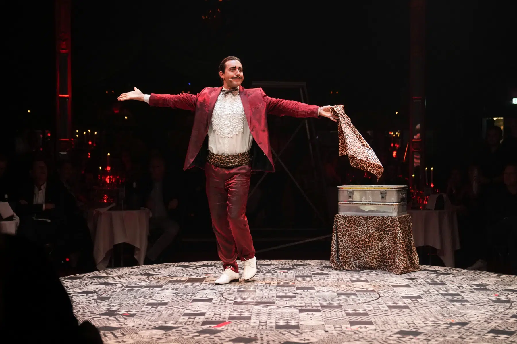 12.10.2023 Premiere der 25 Jahre Jubiläumsshow im Spiegelpalast des Radio Regenbogen Harald Wohlfahrt Palazzo 12.10.2023 Premiere der 25 Jahre Jubiläumsshow im Spiegelpalast des Radio Regenbogen Harald Wohlfahrt Palazzo