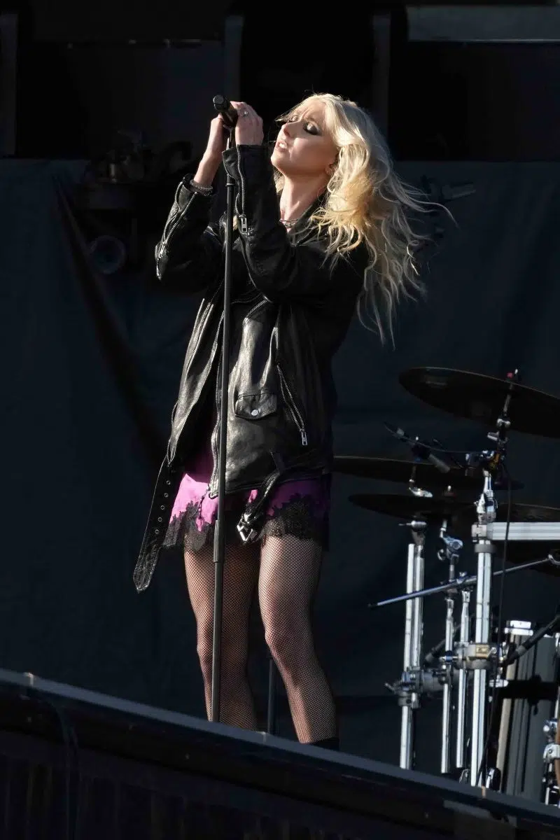 The Pretty Reckless als Support von AC/DC auf dem Hockenheimring am 13.07.2024. Foto © by Boris Korpak/bokopictures The Pretty Reckless als Support von AC/DC auf dem Hockenheimring am 13.07.2024. Foto © by Boris Korpak/bokopictures
