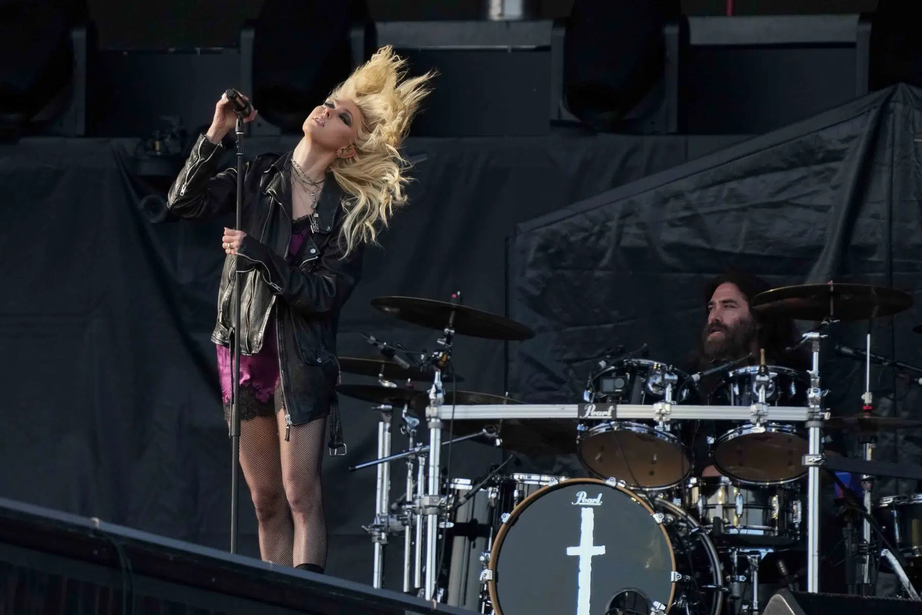 The Pretty Reckless als Support von AC/DC auf dem Hockenheimring am 13.07.2024. Foto © by Boris Korpak/bokopictures The Pretty Reckless als Support von AC/DC auf dem Hockenheimring am 13.07.2024. Foto © by Boris Korpak/bokopictures