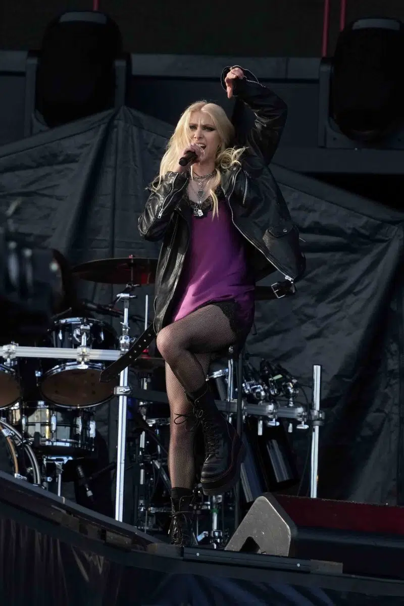 The Pretty Reckless als Support von AC/DC auf dem Hockenheimring am 13.07.2024. Foto © by Boris Korpak/bokopictures The Pretty Reckless als Support von AC/DC auf dem Hockenheimring am 13.07.2024. Foto © by Boris Korpak/bokopictures