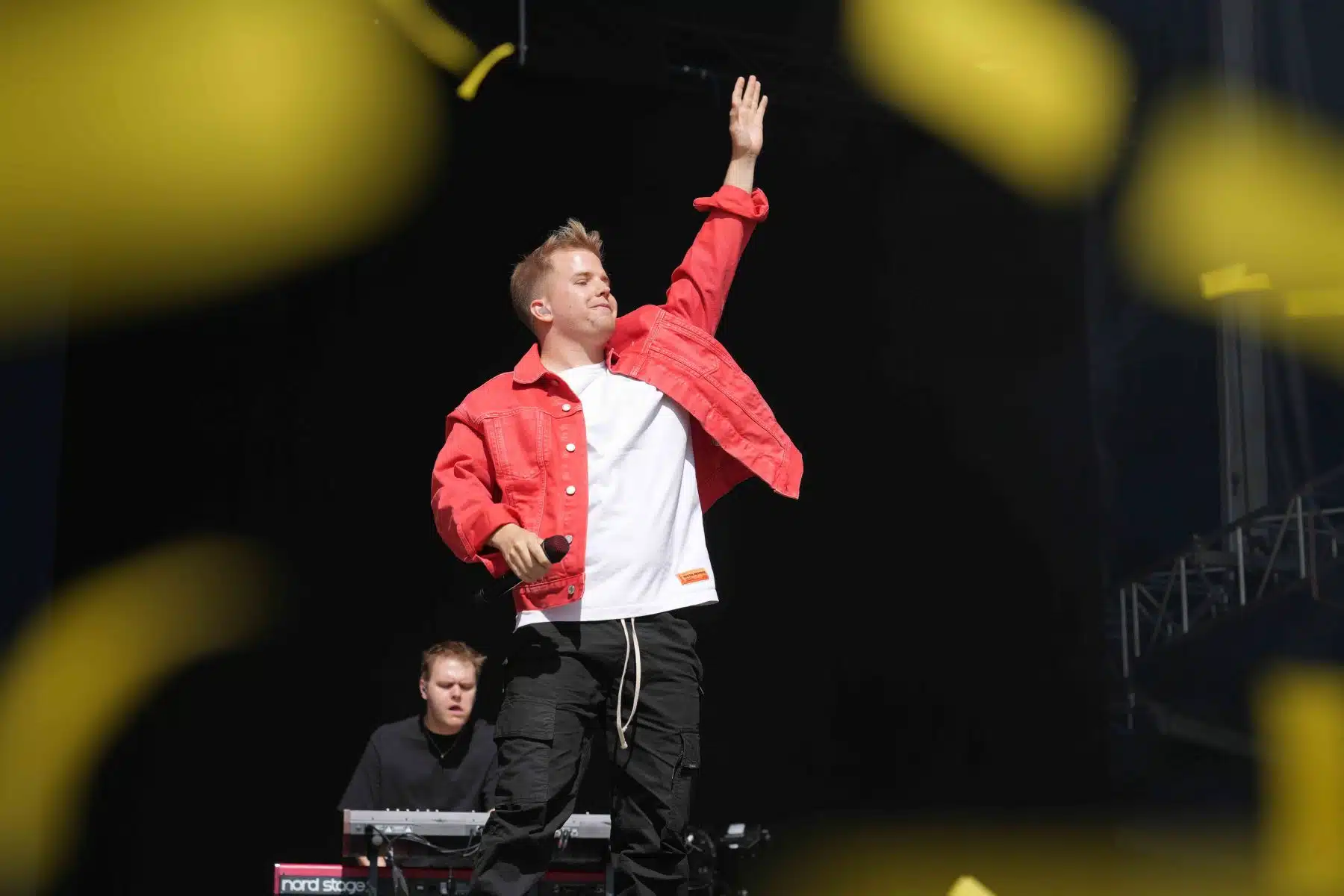 15.09.2023 Der Freitag - Glücksgefühle Festival - The Glück is coming home auf dem Hockenheimring.
FestivalFoto © by Boris Korpak/ bokopictures 15.09.2023 Der Freitag - Glücksgefühle Festival - The Glück is coming home auf dem Hockenheimring.
FestivalFoto © by Boris Korpak/ bokopictures