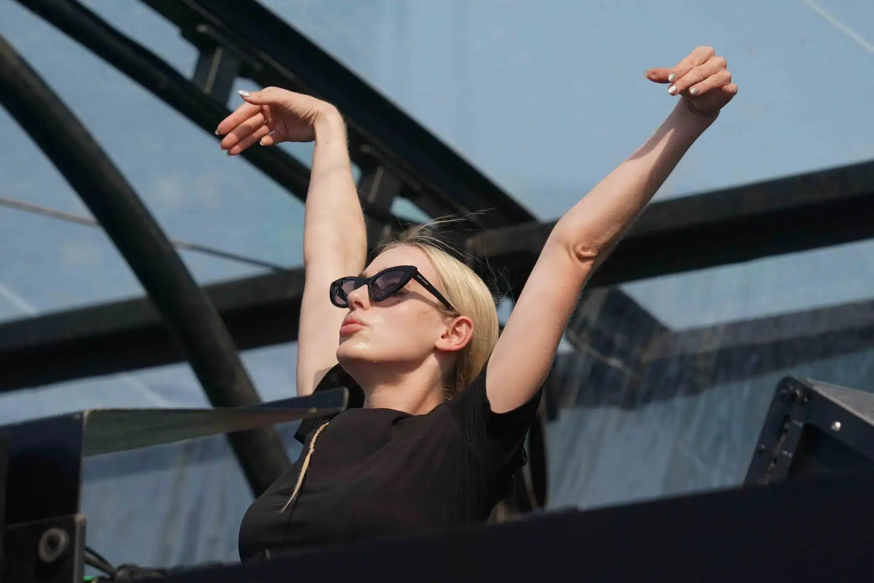 15.09.2023 Der Freitag - Glücksgefühle Festival - The Glück is coming home auf dem Hockenheimring.
FestivalFoto © by Boris Korpak/ bokopictures 15.09.2023 Der Freitag - Glücksgefühle Festival - The Glück is coming home auf dem Hockenheimring.
FestivalFoto © by Boris Korpak/ bokopictures