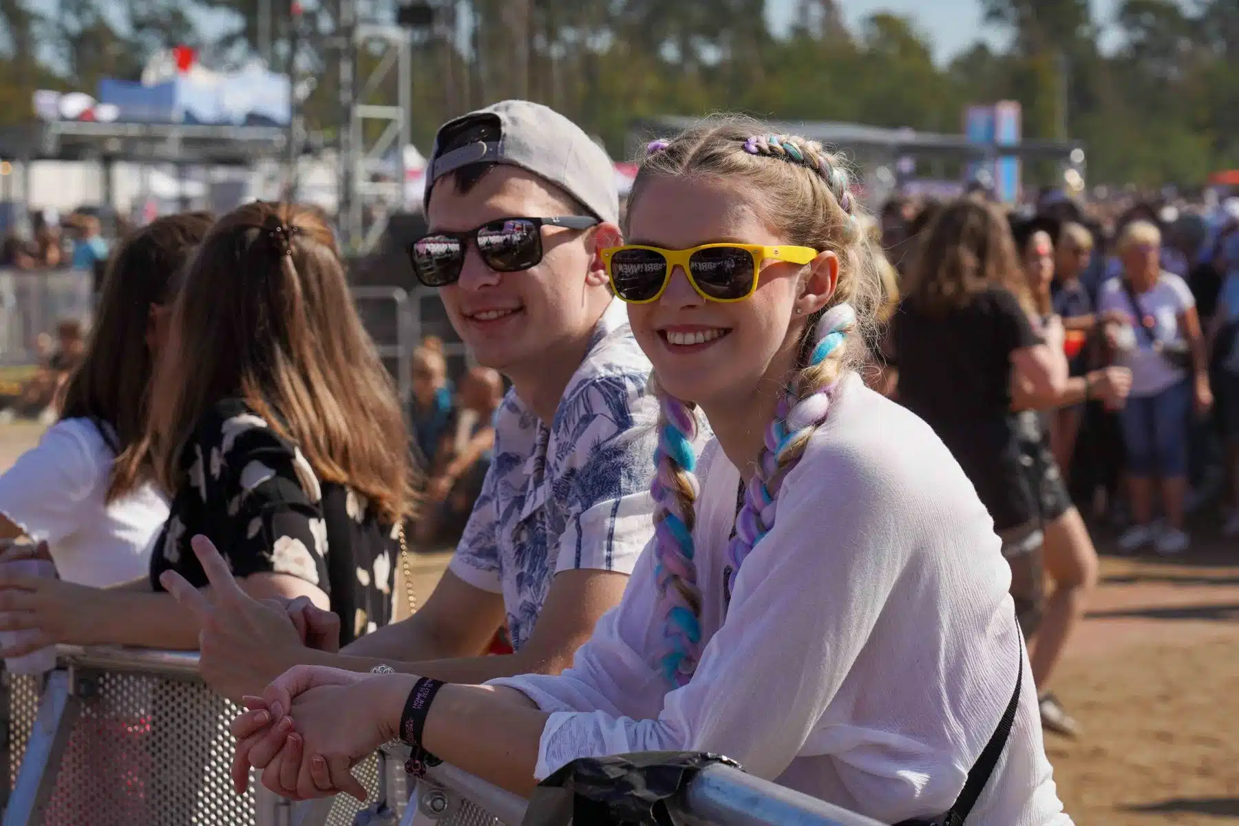 15.09.2023 Der Freitag - Glücksgefühle Festival - The Glück is coming home auf dem Hockenheimring.
FestivalFoto © by Boris Korpak/ bokopictures 15.09.2023 Der Freitag - Glücksgefühle Festival - The Glück is coming home auf dem Hockenheimring.
FestivalFoto © by Boris Korpak/ bokopictures