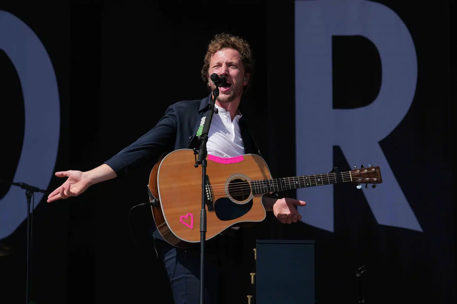 15.09.2023 Der Freitag - Glücksgefühle Festival - The Glück is coming home auf dem Hockenheimring.
FestivalFoto © by Boris Korpak/ bokopictures 15.09.2023 Der Freitag - Glücksgefühle Festival - The Glück is coming home auf dem Hockenheimring.
FestivalFoto © by Boris Korpak/ bokopictures