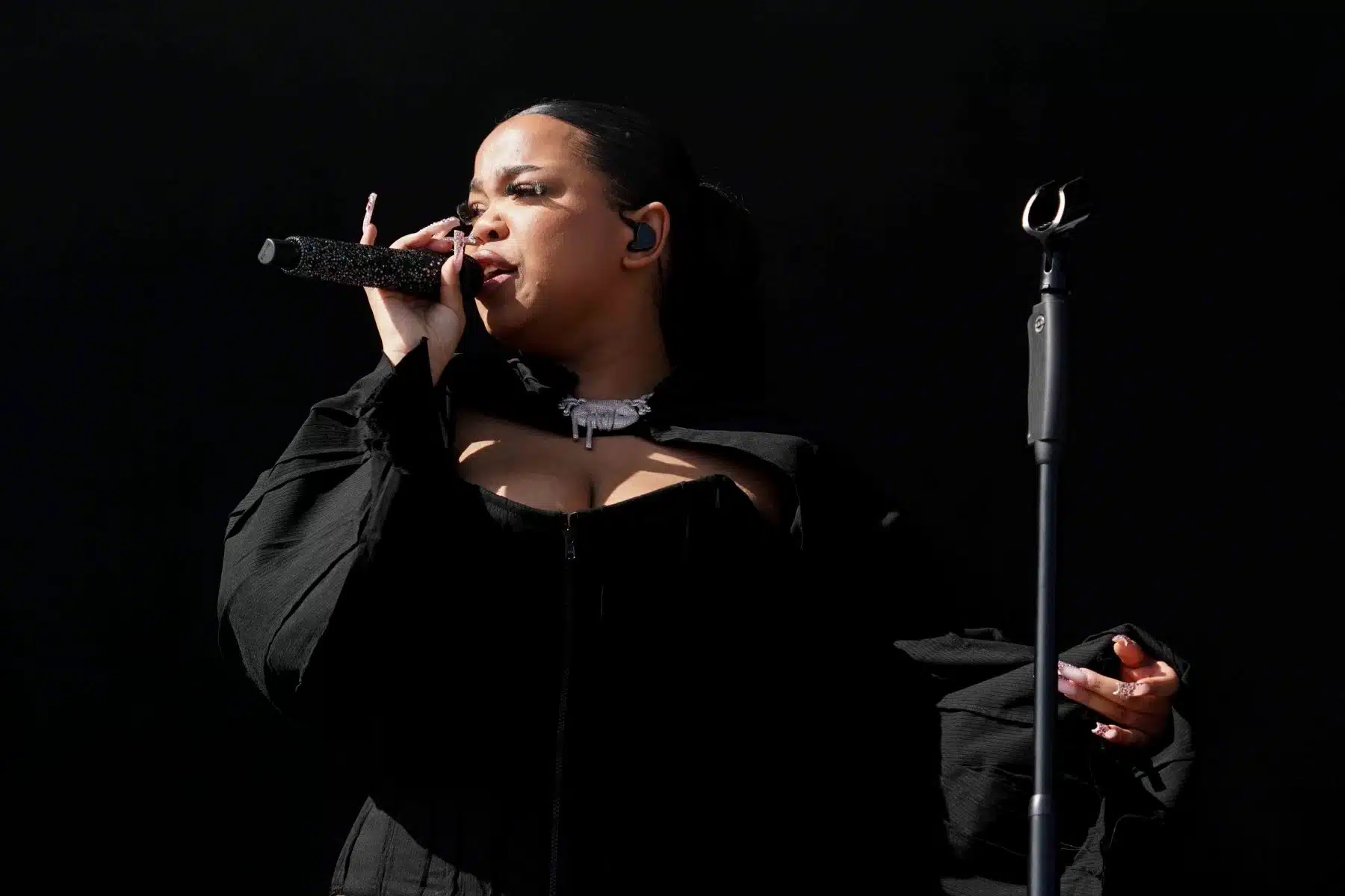 15.09.2023 Der Freitag - Glücksgefühle Festival - The Glück is coming home auf dem Hockenheimring.
FestivalFoto © by Boris Korpak/ bokopictures 15.09.2023 Der Freitag - Glücksgefühle Festival - The Glück is coming home auf dem Hockenheimring.
FestivalFoto © by Boris Korpak/ bokopictures