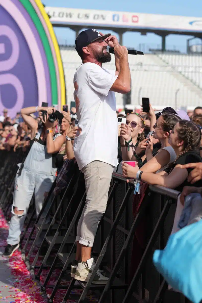 15.09.2023 Der Freitag - Glücksgefühle Festival - The Glück is coming home auf dem Hockenheimring.
FestivalFoto © by Boris Korpak/ bokopictures 15.09.2023 Der Freitag - Glücksgefühle Festival - The Glück is coming home auf dem Hockenheimring.
FestivalFoto © by Boris Korpak/ bokopictures