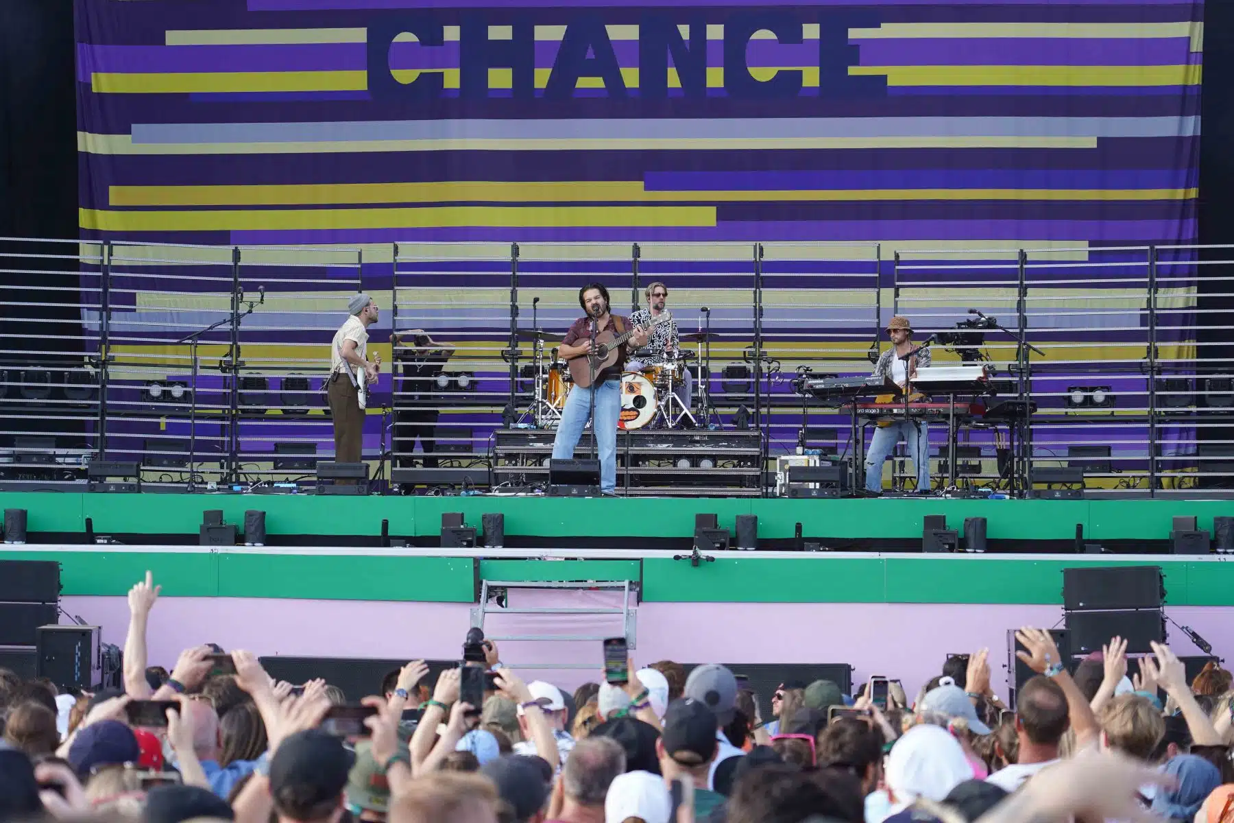 15.09.2023 Der Freitag - Glücksgefühle Festival - The Glück is coming home auf dem Hockenheimring.
FestivalFoto © by Boris Korpak/ bokopictures 15.09.2023 Der Freitag - Glücksgefühle Festival - The Glück is coming home auf dem Hockenheimring.
FestivalFoto © by Boris Korpak/ bokopictures