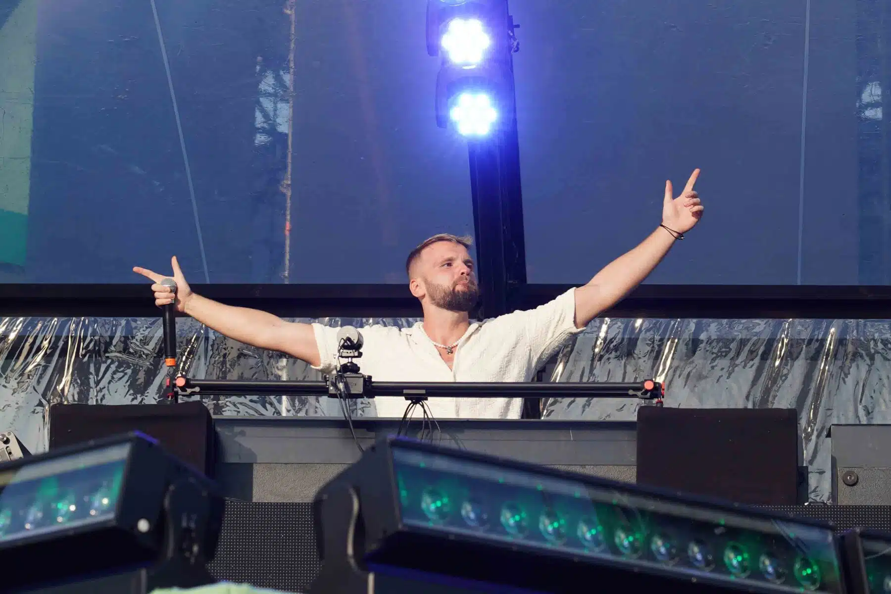 15.09.2023 Der Freitag - Glücksgefühle Festival - The Glück is coming home auf dem Hockenheimring.
FestivalFoto © by Boris Korpak/ bokopictures 15.09.2023 Der Freitag - Glücksgefühle Festival - The Glück is coming home auf dem Hockenheimring.
FestivalFoto © by Boris Korpak/ bokopictures