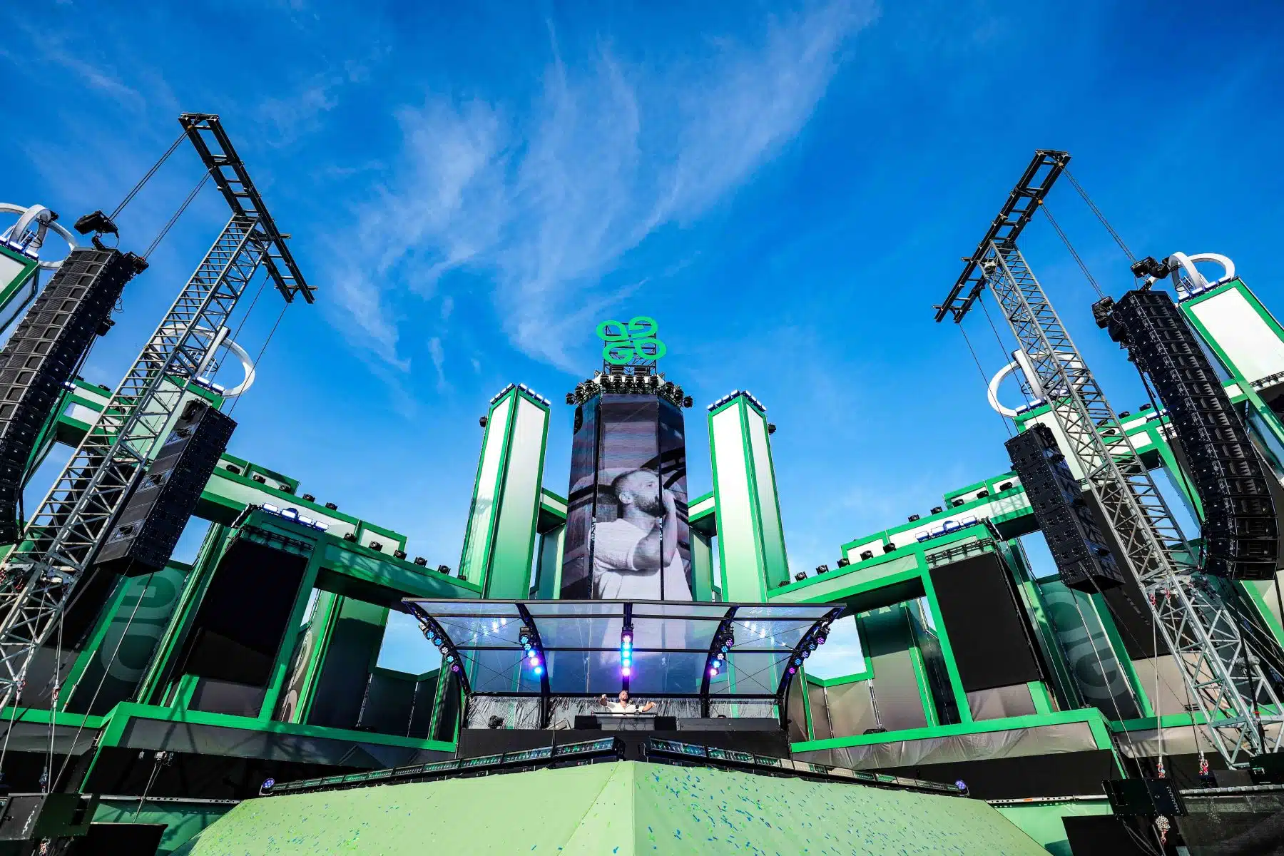 15.09.2023 Der Freitag - Glücksgefühle Festival - The Glück is coming home auf dem Hockenheimring.
FestivalFoto © by Boris Korpak/ bokopictures 15.09.2023 Der Freitag - Glücksgefühle Festival - The Glück is coming home auf dem Hockenheimring.
FestivalFoto © by Boris Korpak/ bokopictures