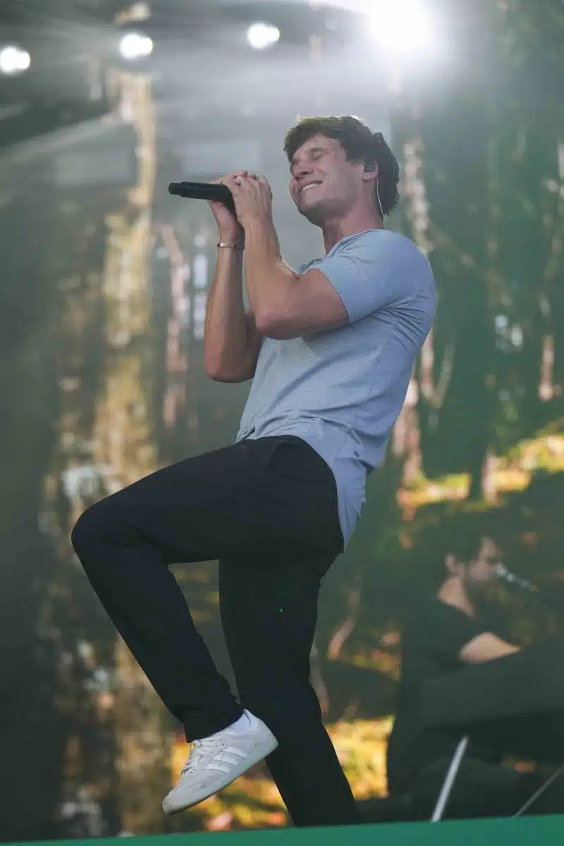 15.09.2023 Der Freitag - Glücksgefühle Festival - The Glück is coming home auf dem Hockenheimring.
FestivalFoto © by Boris Korpak/ bokopictures 15.09.2023 Der Freitag - Glücksgefühle Festival - The Glück is coming home auf dem Hockenheimring.
FestivalFoto © by Boris Korpak/ bokopictures