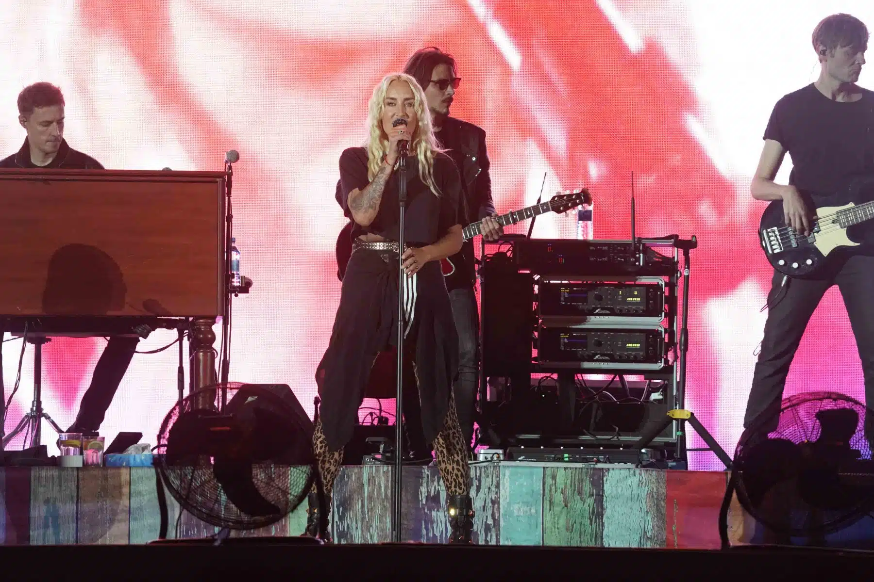 15.09.2023 Der Freitag - Glücksgefühle Festival - The Glück is coming home auf dem Hockenheimring.
FestivalFoto © by Boris Korpak/ bokopictures 15.09.2023 Der Freitag - Glücksgefühle Festival - The Glück is coming home auf dem Hockenheimring.
FestivalFoto © by Boris Korpak/ bokopictures