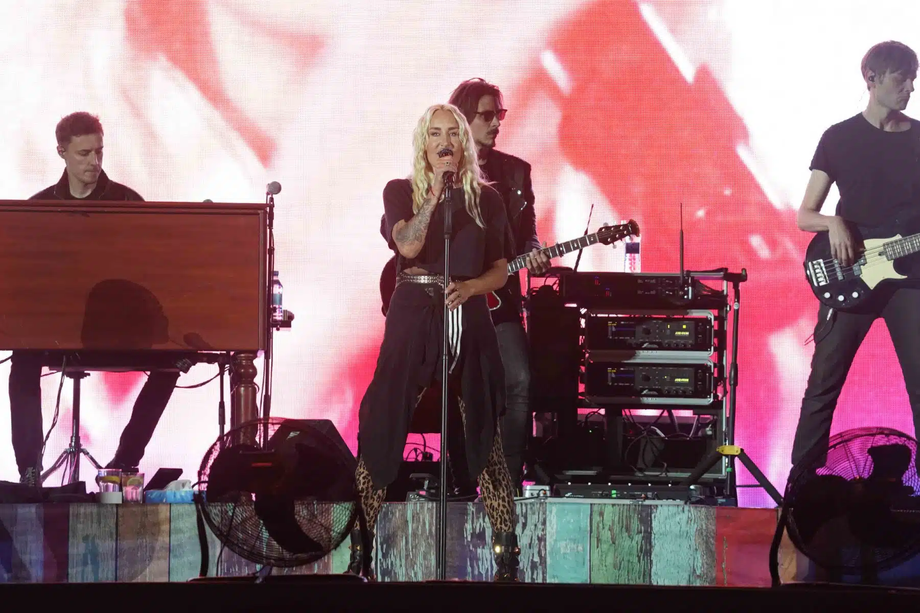 15.09.2023 Der Freitag - Glücksgefühle Festival - The Glück is coming home auf dem Hockenheimring.
FestivalFoto © by Boris Korpak/ bokopictures 15.09.2023 Der Freitag - Glücksgefühle Festival - The Glück is coming home auf dem Hockenheimring.
FestivalFoto © by Boris Korpak/ bokopictures