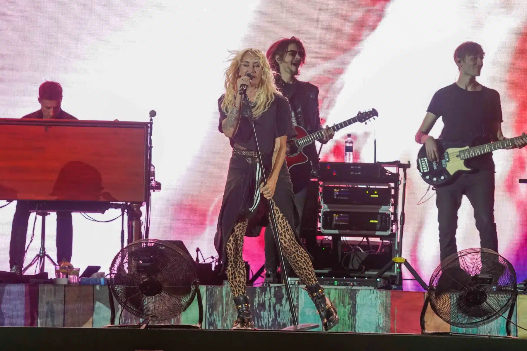 15.09.2023 Der Freitag - Glücksgefühle Festival - The Glück is coming home auf dem Hockenheimring.
FestivalFoto © by Boris Korpak/ bokopictures 15.09.2023 Der Freitag - Glücksgefühle Festival - The Glück is coming home auf dem Hockenheimring.
FestivalFoto © by Boris Korpak/ bokopictures