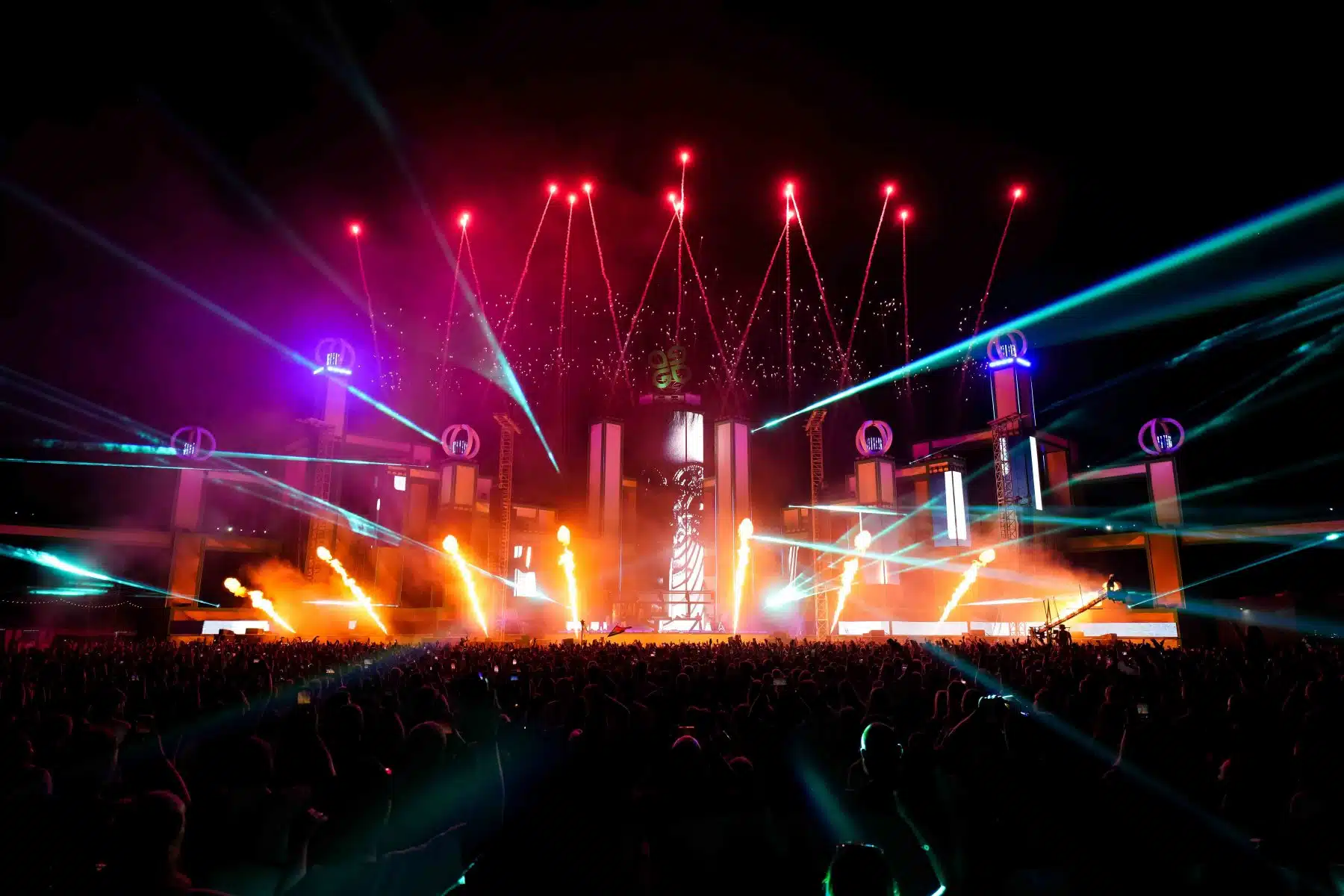 15.09.2023 Der Freitag - Glücksgefühle Festival - The Glück is coming home auf dem Hockenheimring.
FestivalFoto © by Boris Korpak/ bokopictures 15.09.2023 Der Freitag - Glücksgefühle Festival - The Glück is coming home auf dem Hockenheimring.
FestivalFoto © by Boris Korpak/ bokopictures