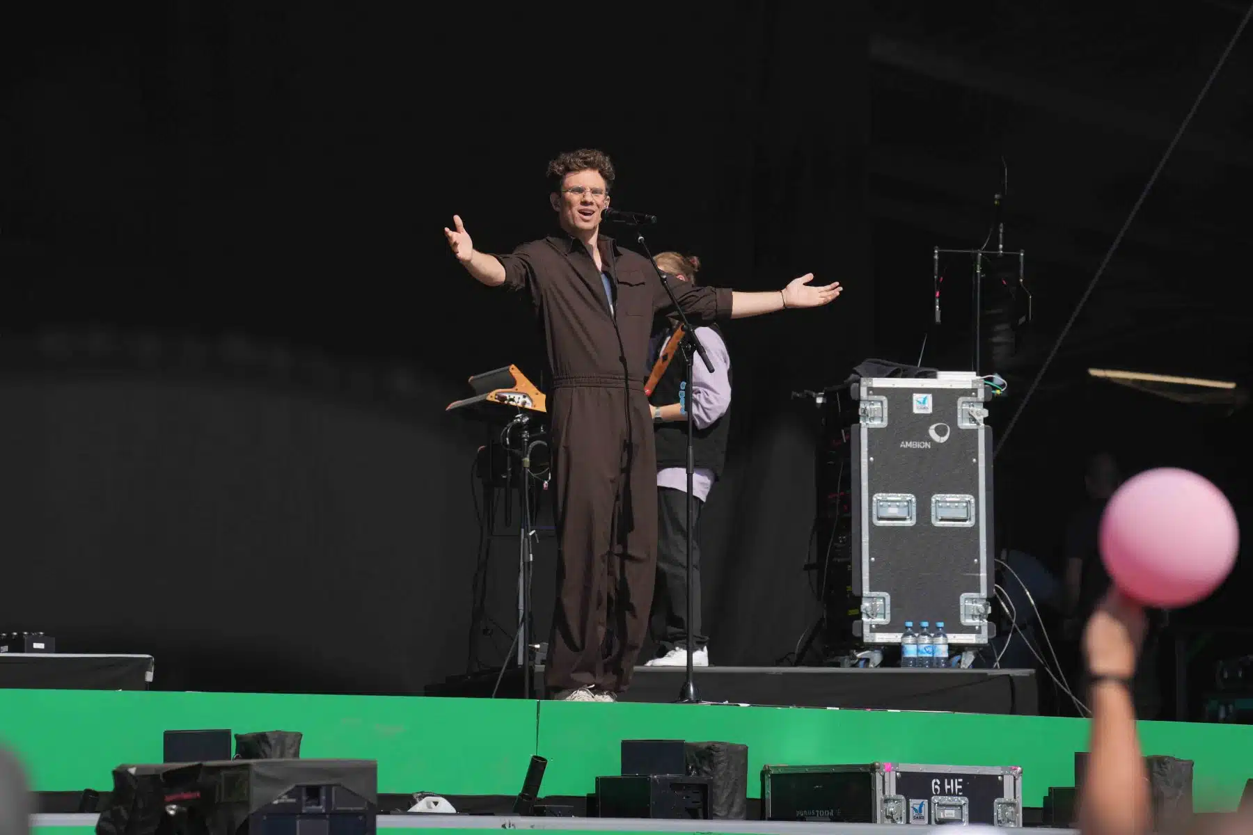 16.09.2023 Der Samstag - Glücksgefühle Festival - The Glück is coming home auf dem Hockenheimring.
FestivalFoto © by Boris Korpak/ bokopictures 16.09.2023 Der Samstag - Glücksgefühle Festival - The Glück is coming home auf dem Hockenheimring.
FestivalFoto © by Boris Korpak/ bokopictures