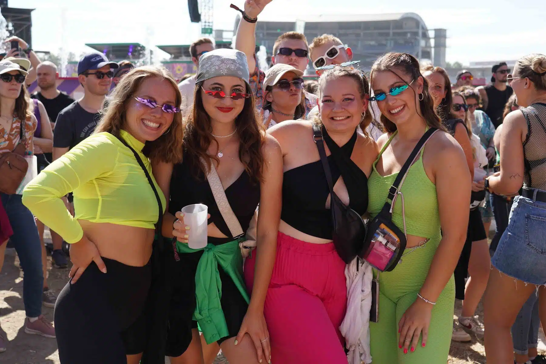 16.09.2023 Der Samstag - Glücksgefühle Festival - The Glück is coming home auf dem Hockenheimring.
FestivalFoto © by Boris Korpak/ bokopictures 16.09.2023 Der Samstag - Glücksgefühle Festival - The Glück is coming home auf dem Hockenheimring.
FestivalFoto © by Boris Korpak/ bokopictures