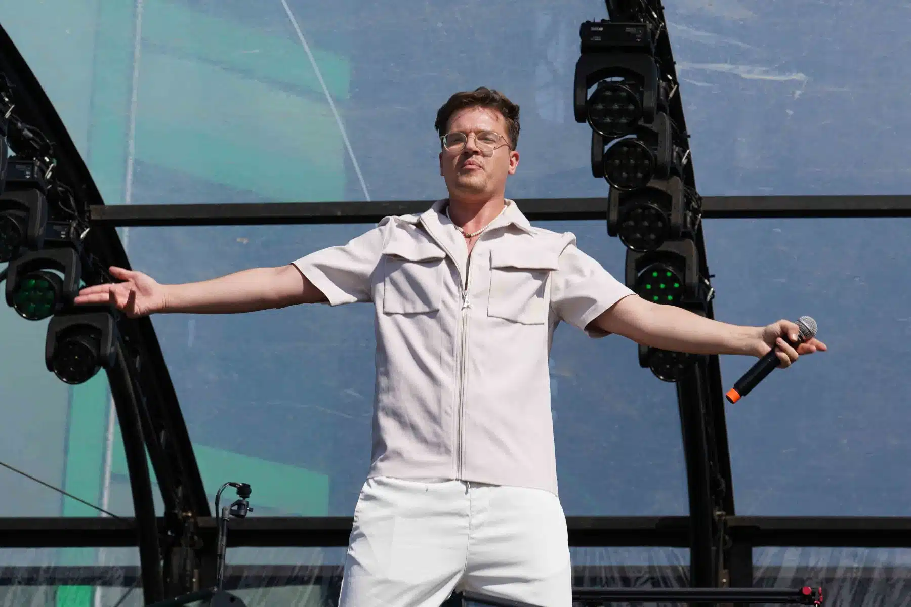 16.09.2023 Der Samstag - Glücksgefühle Festival - The Glück is coming home auf dem Hockenheimring.
FestivalFoto © by Boris Korpak/ bokopictures 16.09.2023 Der Samstag - Glücksgefühle Festival - The Glück is coming home auf dem Hockenheimring.
FestivalFoto © by Boris Korpak/ bokopictures