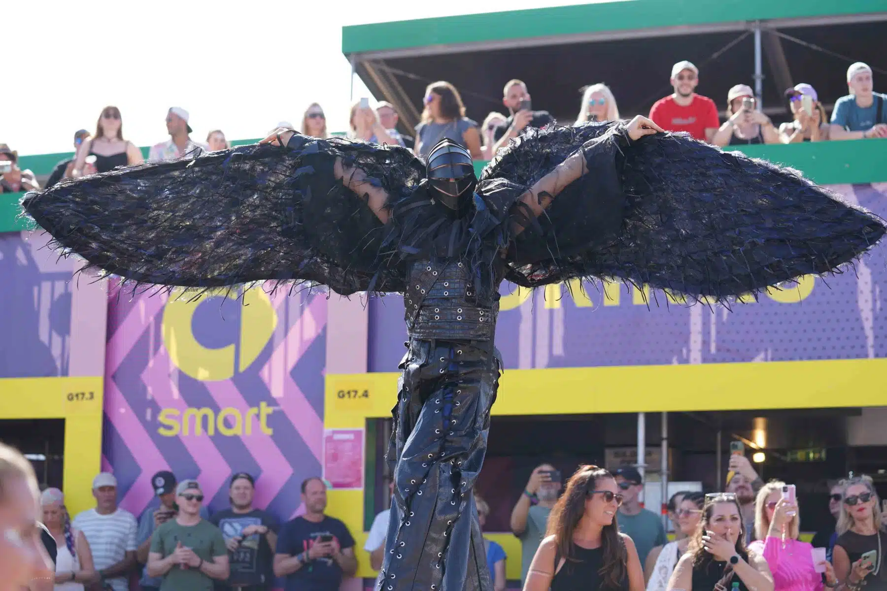 16.09.2023 Der Samstag - Glücksgefühle Festival - The Glück is coming home auf dem Hockenheimring.
FestivalFoto © by Boris Korpak/ bokopictures 16.09.2023 Der Samstag - Glücksgefühle Festival - The Glück is coming home auf dem Hockenheimring.
FestivalFoto © by Boris Korpak/ bokopictures