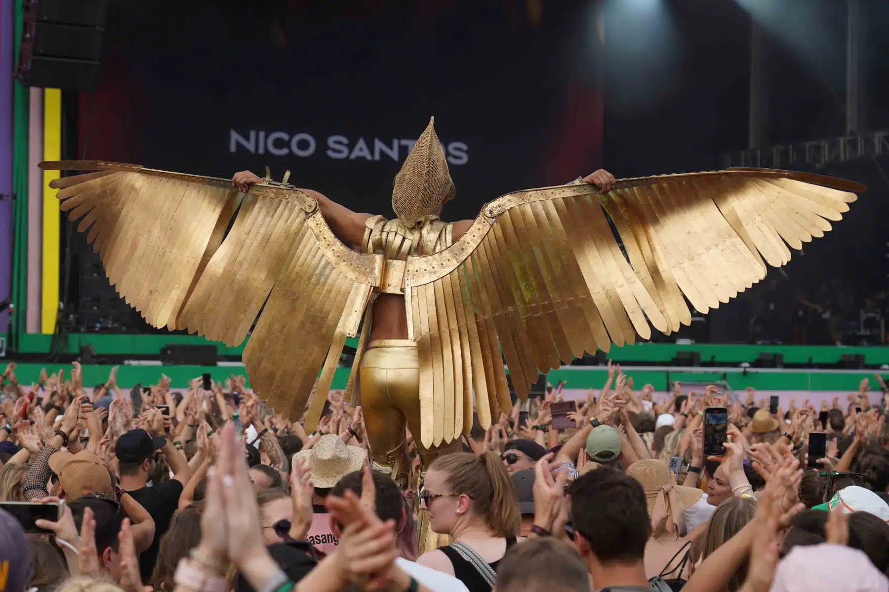 16.09.2023 Der Samstag - Glücksgefühle Festival - The Glück is coming home auf dem Hockenheimring.
FestivalFoto © by Boris Korpak/ bokopictures 16.09.2023 Der Samstag - Glücksgefühle Festival - The Glück is coming home auf dem Hockenheimring.
FestivalFoto © by Boris Korpak/ bokopictures