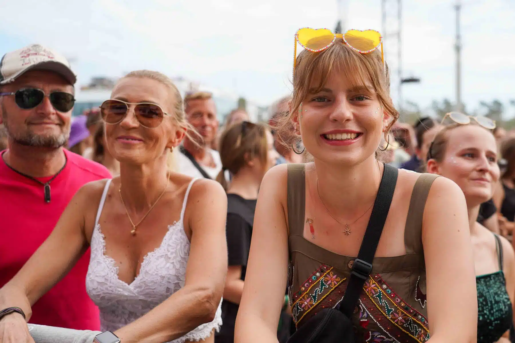 16.09.2023 Der Samstag - Glücksgefühle Festival - The Glück is coming home auf dem Hockenheimring.
FestivalFoto © by Boris Korpak/ bokopictures 16.09.2023 Der Samstag - Glücksgefühle Festival - The Glück is coming home auf dem Hockenheimring.
FestivalFoto © by Boris Korpak/ bokopictures