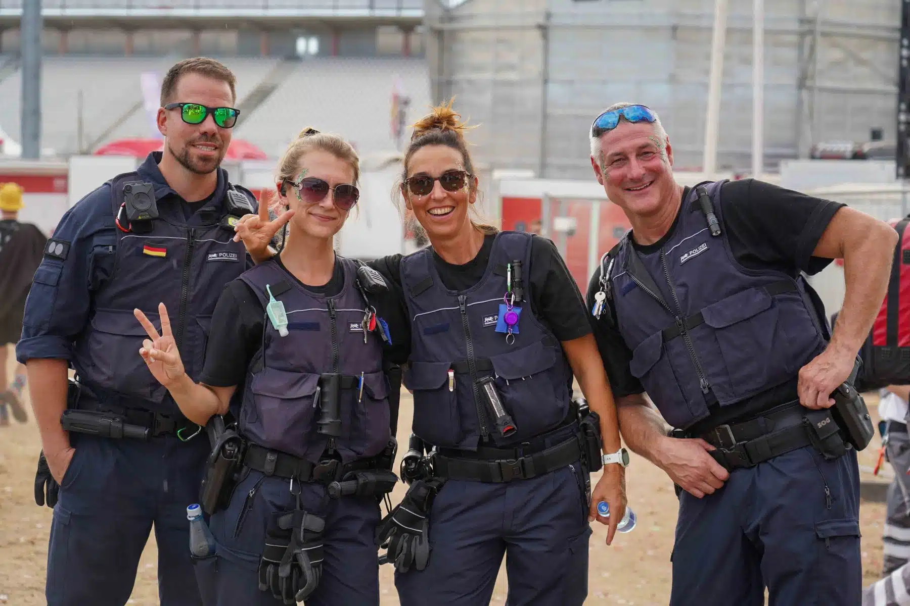 16.09.2023 Der Samstag - Glücksgefühle Festival - The Glück is coming home auf dem Hockenheimring.
FestivalFoto © by Boris Korpak/ bokopictures 16.09.2023 Der Samstag - Glücksgefühle Festival - The Glück is coming home auf dem Hockenheimring.
FestivalFoto © by Boris Korpak/ bokopictures