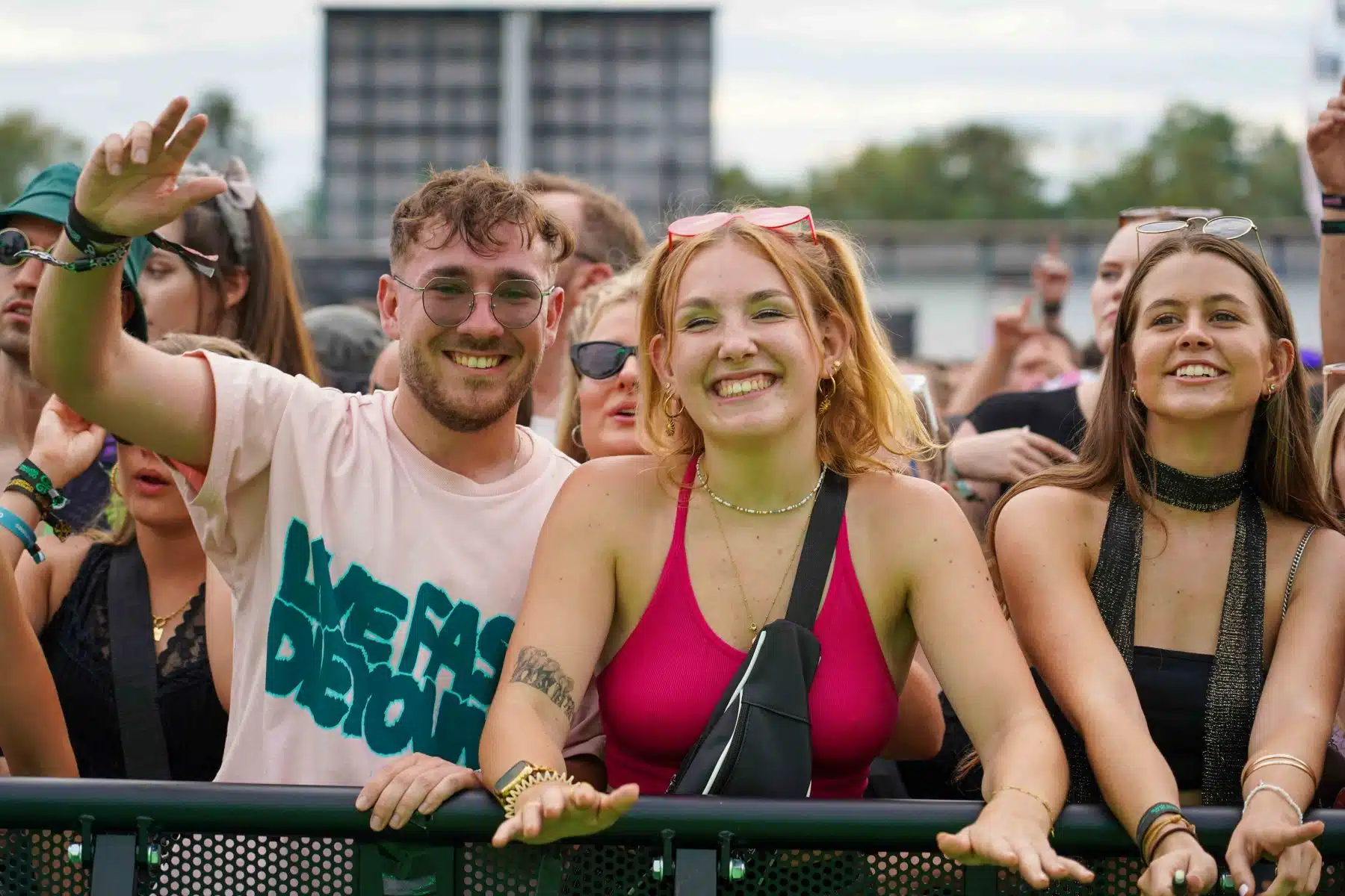 16.09.2023 Der Samstag - Glücksgefühle Festival - The Glück is coming home auf dem Hockenheimring.
FestivalFoto © by Boris Korpak/ bokopictures 16.09.2023 Der Samstag - Glücksgefühle Festival - The Glück is coming home auf dem Hockenheimring.
FestivalFoto © by Boris Korpak/ bokopictures