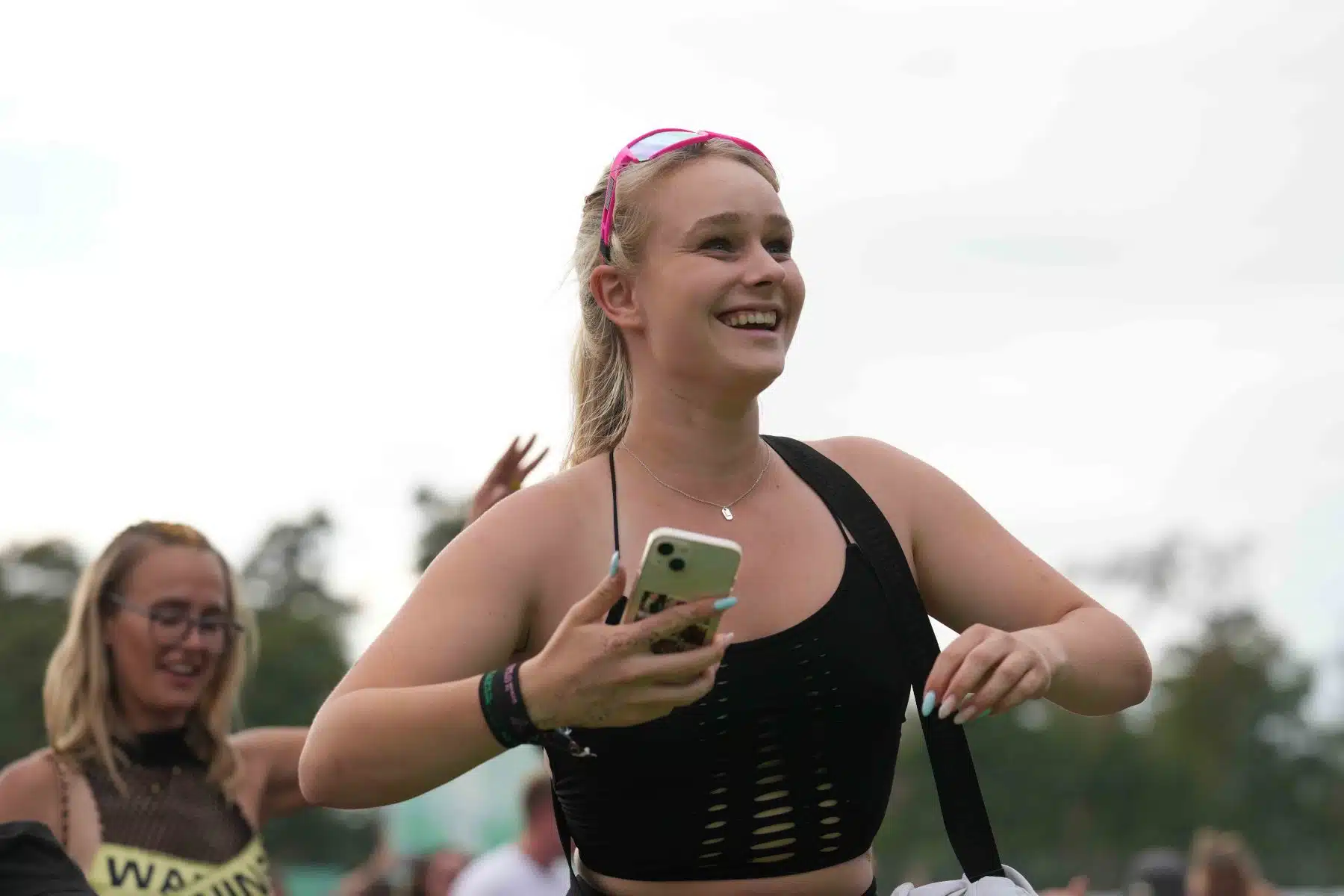 16.09.2023 Der Samstag - Glücksgefühle Festival - The Glück is coming home auf dem Hockenheimring.
FestivalFoto © by Boris Korpak/ bokopictures 16.09.2023 Der Samstag - Glücksgefühle Festival - The Glück is coming home auf dem Hockenheimring.
FestivalFoto © by Boris Korpak/ bokopictures