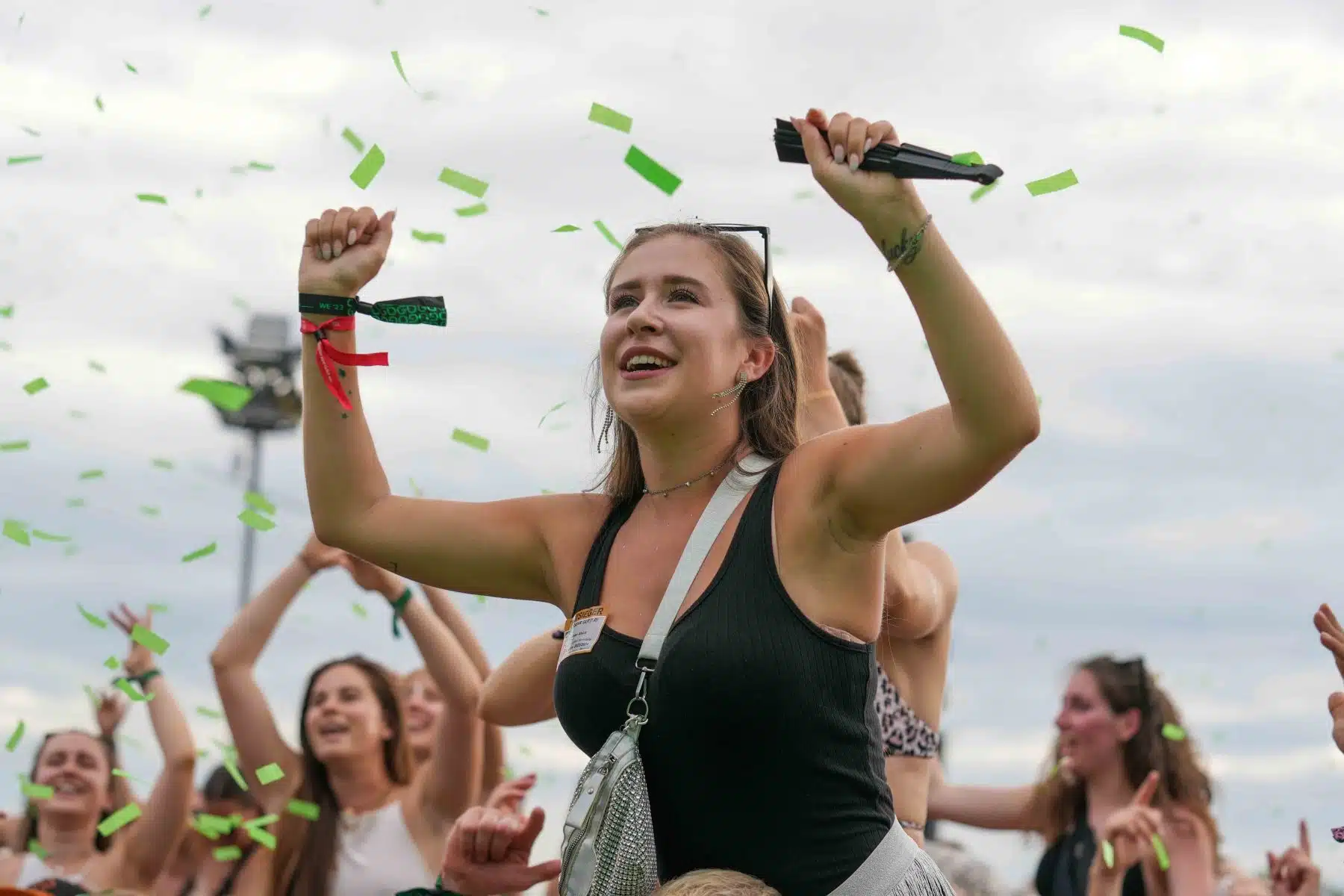16.09.2023 Der Samstag - Glücksgefühle Festival - The Glück is coming home auf dem Hockenheimring.
FestivalFoto © by Boris Korpak/ bokopictures 16.09.2023 Der Samstag - Glücksgefühle Festival - The Glück is coming home auf dem Hockenheimring.
FestivalFoto © by Boris Korpak/ bokopictures
