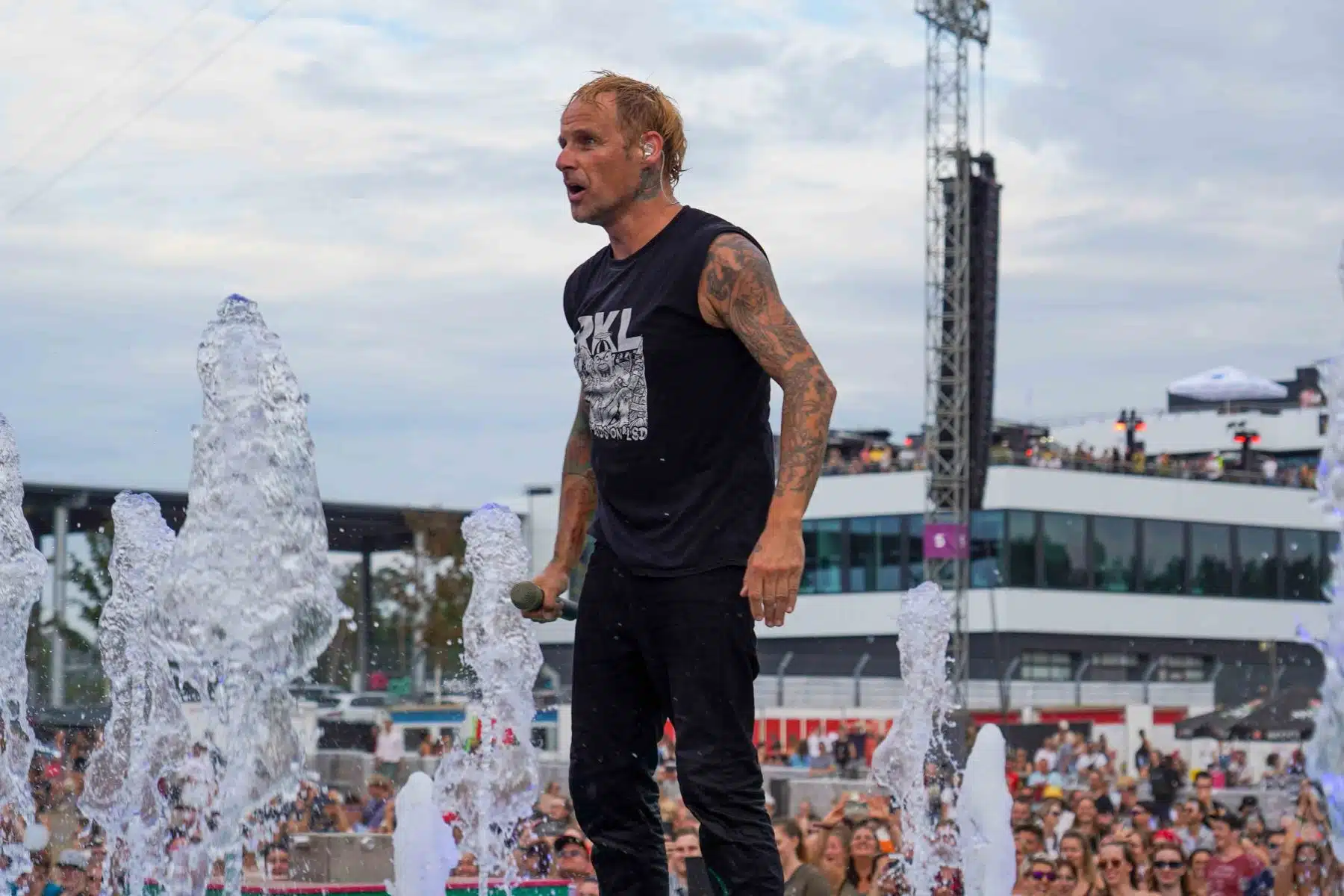 16.09.2023 Der Samstag - Glücksgefühle Festival - The Glück is coming home auf dem Hockenheimring.
FestivalFoto © by Boris Korpak/ bokopictures 16.09.2023 Der Samstag - Glücksgefühle Festival - The Glück is coming home auf dem Hockenheimring.
FestivalFoto © by Boris Korpak/ bokopictures