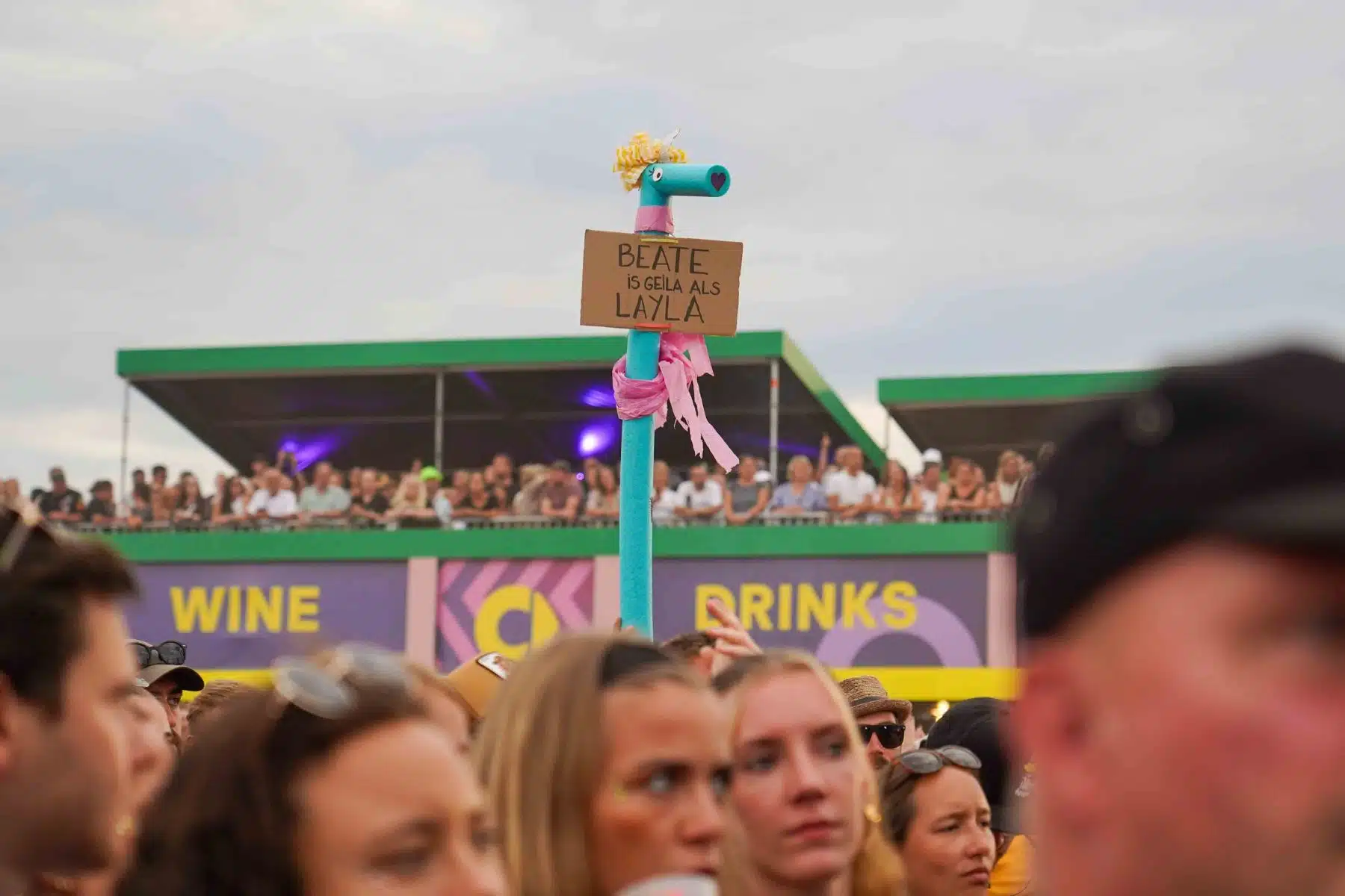 16.09.2023 Der Samstag - Glücksgefühle Festival - The Glück is coming home auf dem Hockenheimring.
FestivalFoto © by Boris Korpak/ bokopictures 16.09.2023 Der Samstag - Glücksgefühle Festival - The Glück is coming home auf dem Hockenheimring.
FestivalFoto © by Boris Korpak/ bokopictures