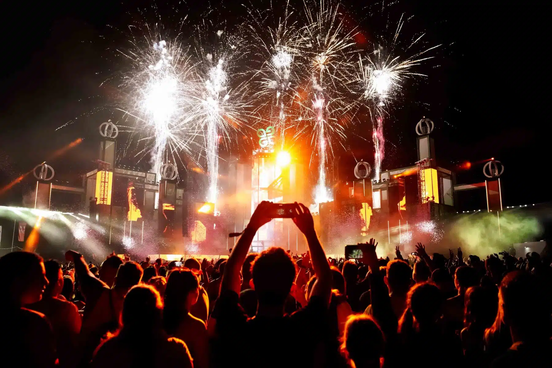 16.09.2023 Der Samstag - Glücksgefühle Festival - The Glück is coming home auf dem Hockenheimring.
FestivalFoto © by Boris Korpak/ bokopictures 16.09.2023 Der Samstag - Glücksgefühle Festival - The Glück is coming home auf dem Hockenheimring.
FestivalFoto © by Boris Korpak/ bokopictures