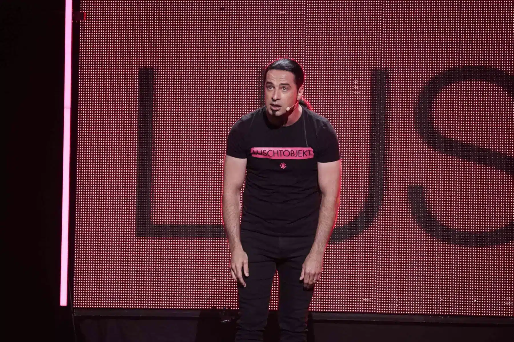 18.06.2022 Bülent Ceylan mit seinem elften Live-Programm „Luschtobjekt“ in der SAP Arena Mannheim. 18.06.2022 Bülent Ceylan mit seinem elften Live-Programm „Luschtobjekt“ in der SAP Arena Mannheim.