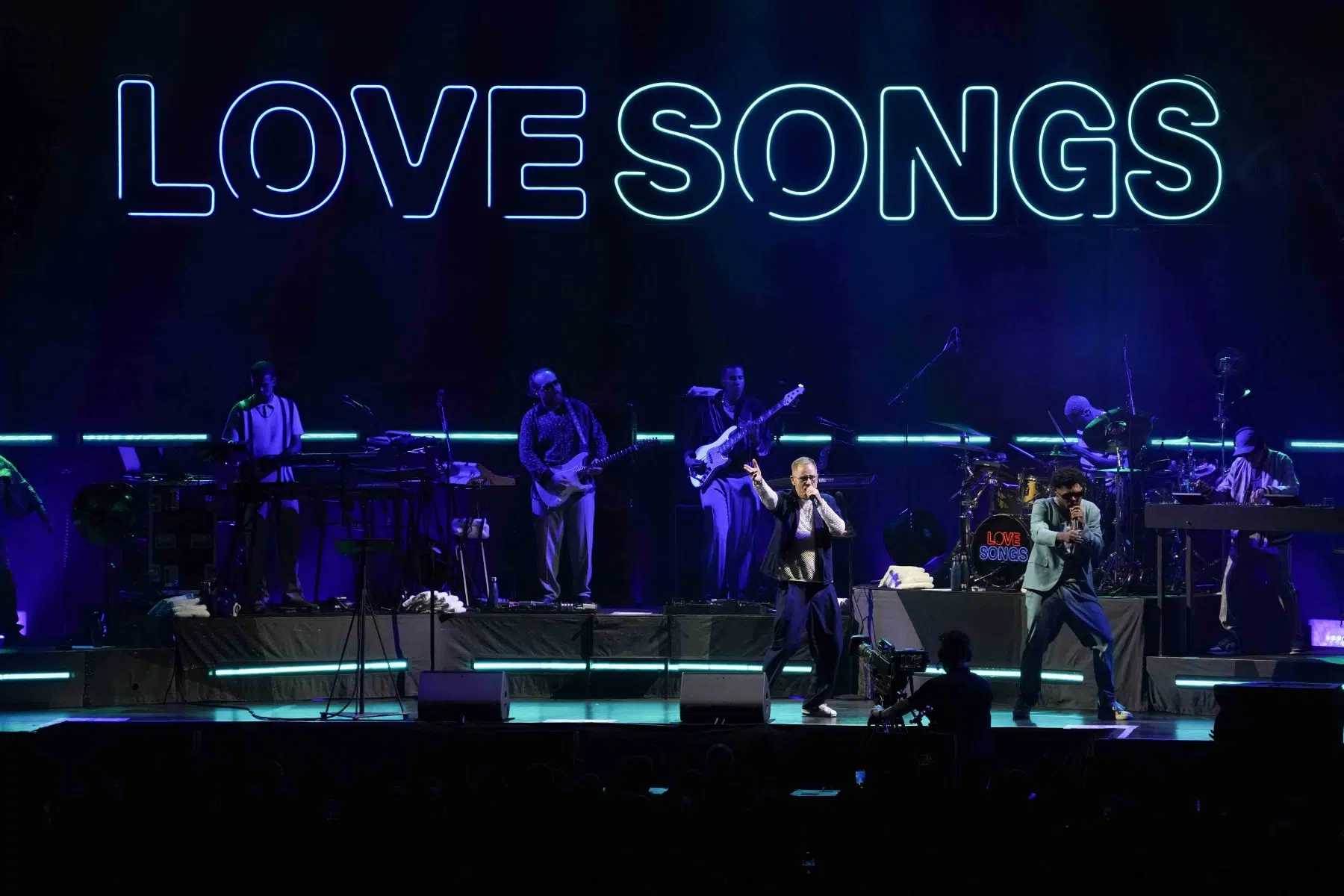 Peter Fox mit seiner „LoveSongs“-Tour in der SAP Arena Mannheim am 18.09.2024 Peter Fox mit seiner „LoveSongs“-Tour in der SAP Arena Mannheim am 18.09.2024