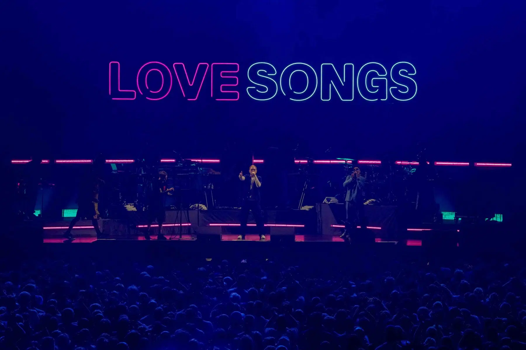 Peter Fox mit seiner „LoveSongs“-Tour in der SAP Arena Mannheim am 18.09.2024 Peter Fox mit seiner „LoveSongs“-Tour in der SAP Arena Mannheim am 18.09.2024