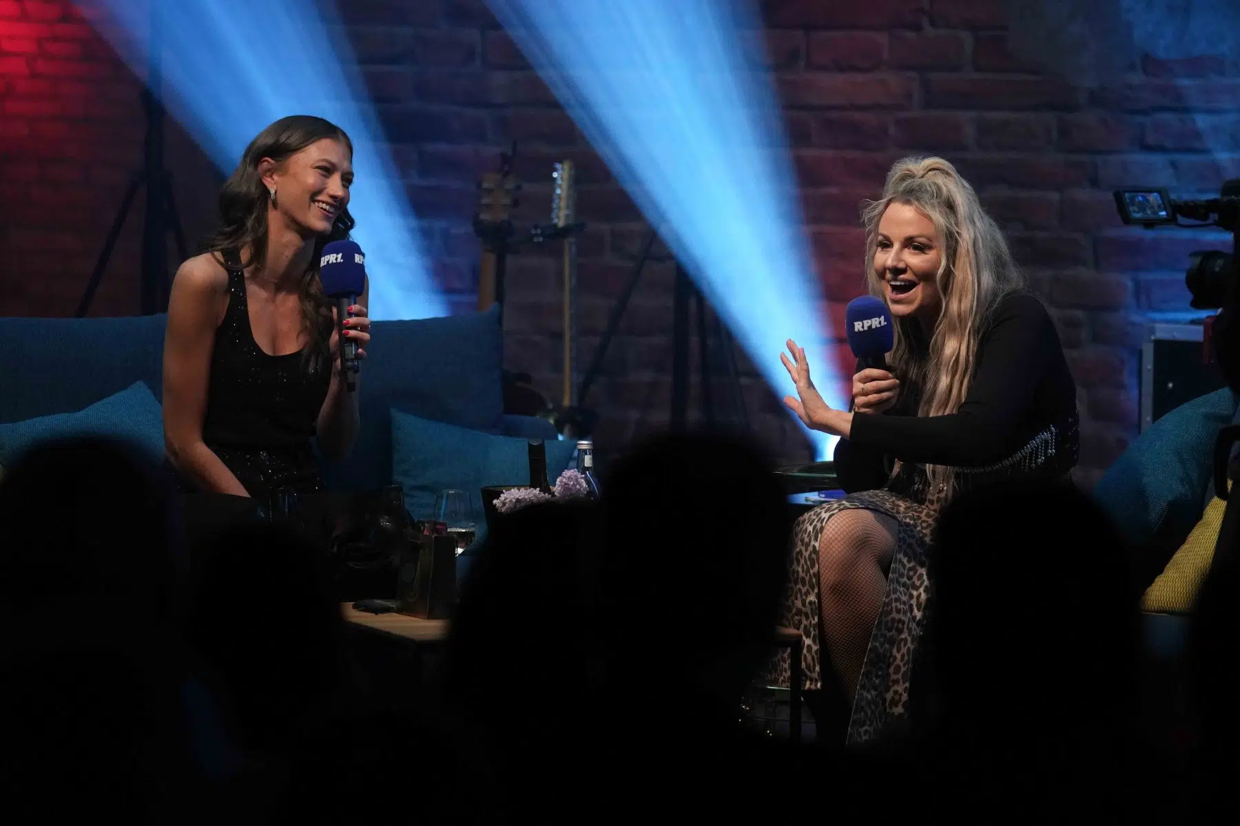 19.04.2024 Im Rahmen der RPR1-Reihe „Music made in Germany on Tour“ war Sängerin und Songwriterin Leony im Ingelheimer Winzerkeller zu Gast. 19.04.2024 Im Rahmen der RPR1-Reihe „Music made in Germany on Tour“ war Sängerin und Songwriterin Leony im Ingelheimer Winzerkeller zu Gast.