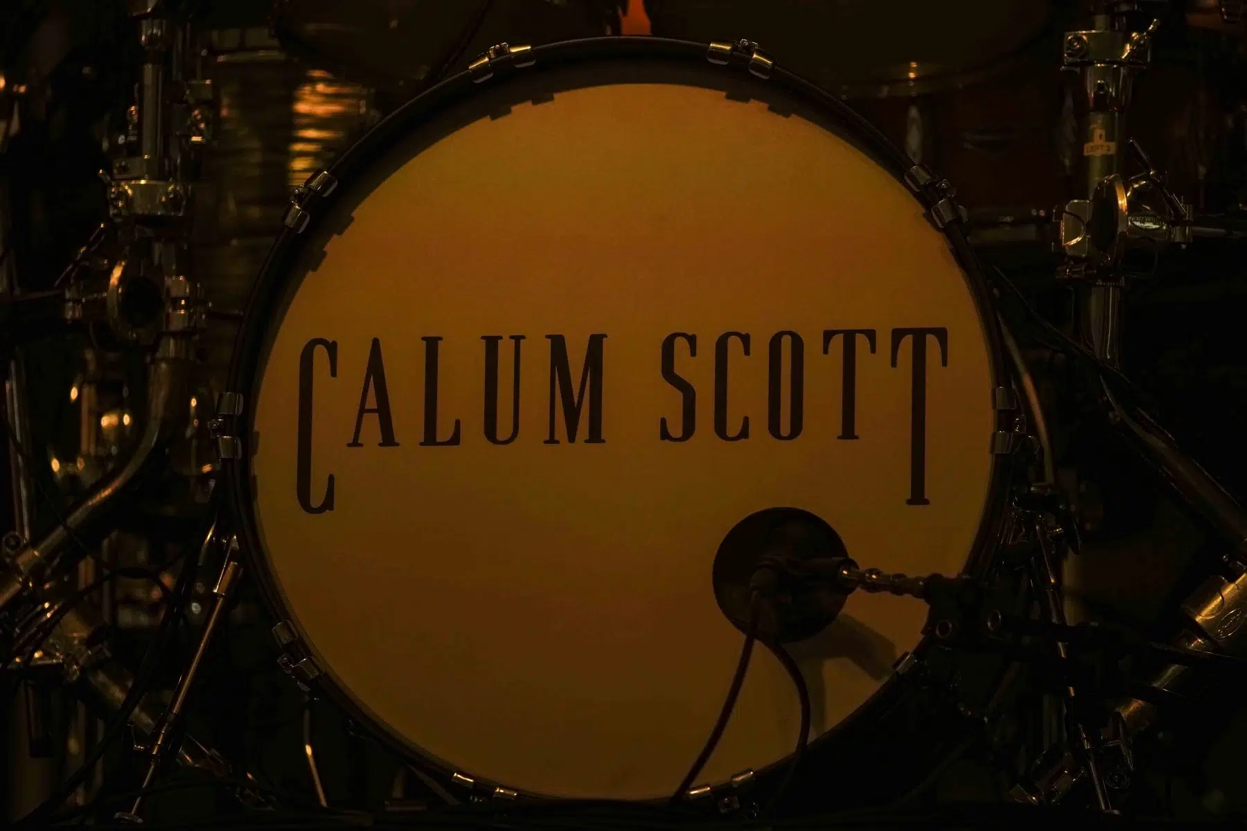 Calum Scott auf Europatournee 2024 Support in Mannheim war Malik Harris. Calum Scott auf Europatournee 2024 Support in Mannheim war Malik Harris.