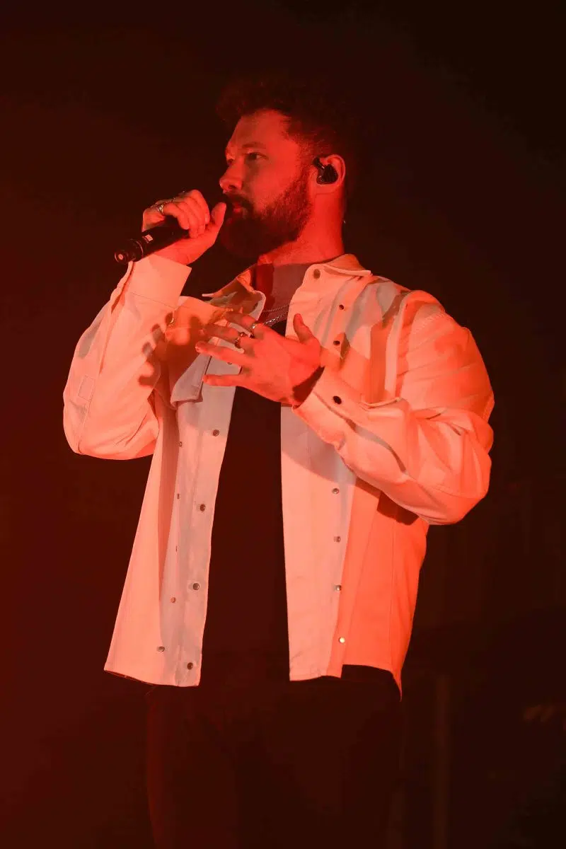 Calum Scott auf Europatournee 2024 Support in Mannheim war Malik Harris. Calum Scott auf Europatournee 2024 Support in Mannheim war Malik Harris.